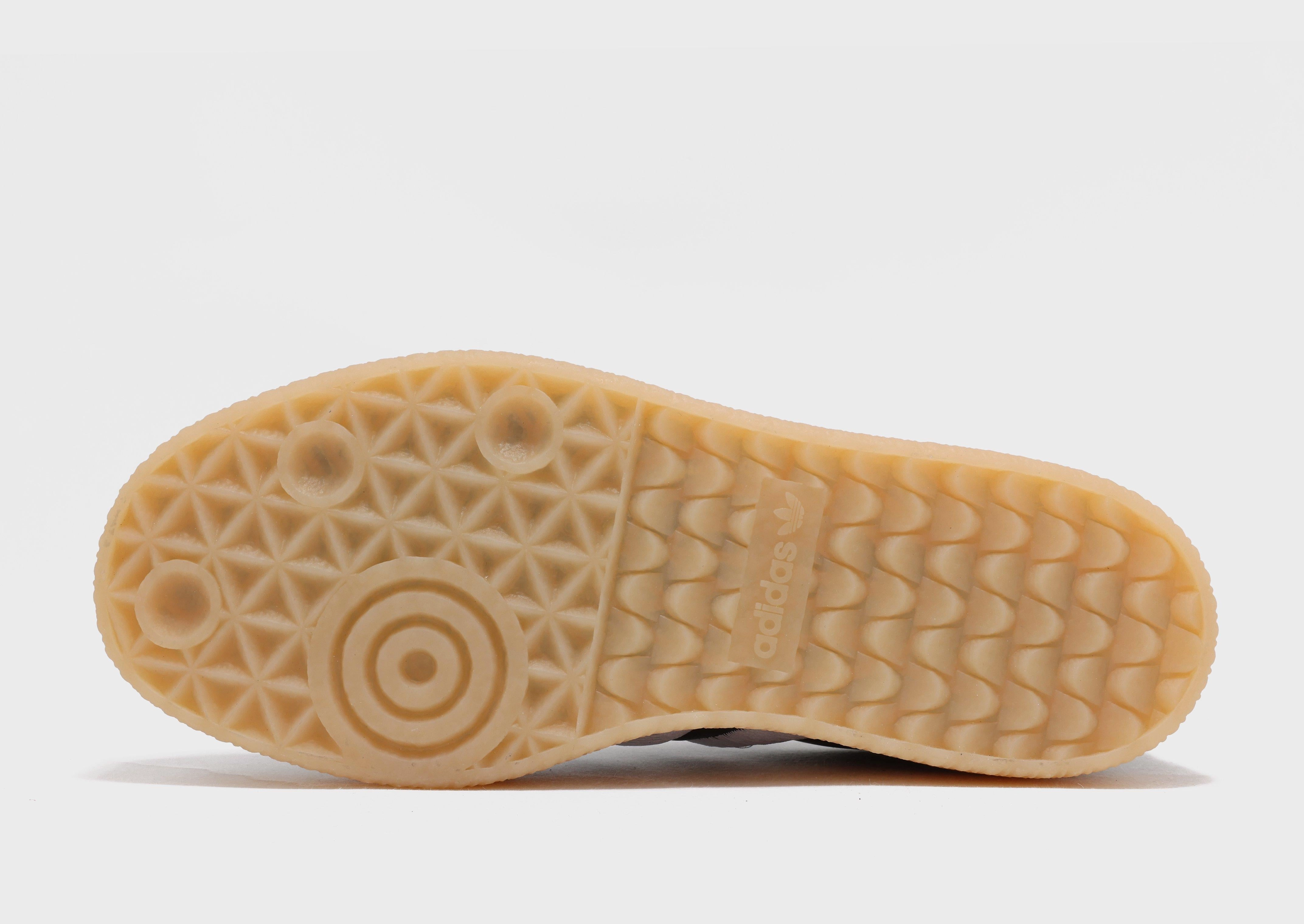 Move Smarter, Form-Led, Gear For Today, Multi-Context Style, Future-Forward Comfort