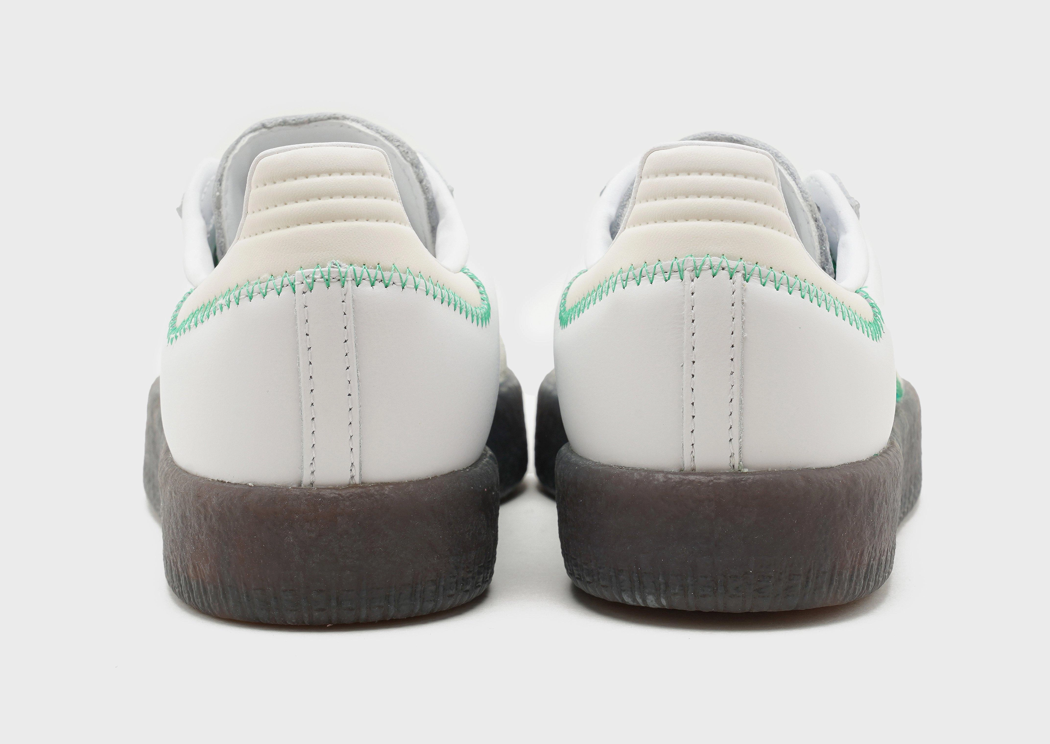 Versatile Mood, Bold Comfort, Modern Evolution, Future-Ready Looks, Live In Motion, Relaxed Motion, Live-Core, Fresh Drop