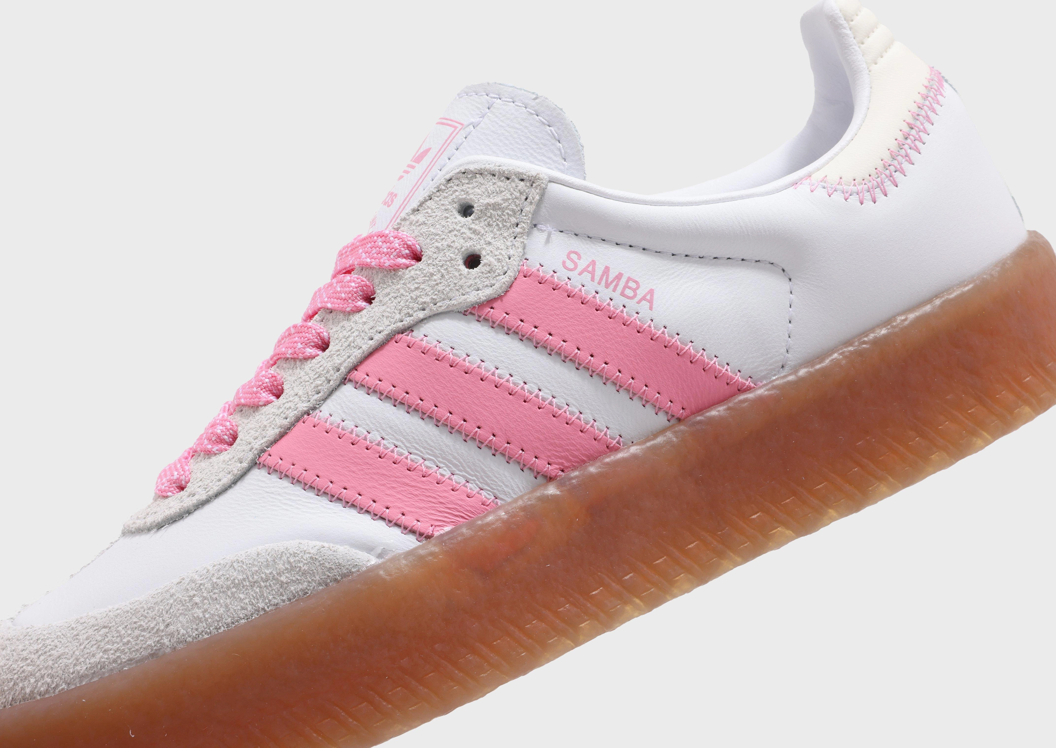 Future-Forward Comfort, Street-Ready, Relaxed Core, Performance Meets Style, Live Light, Clean Profile, Functional Aesthetic
