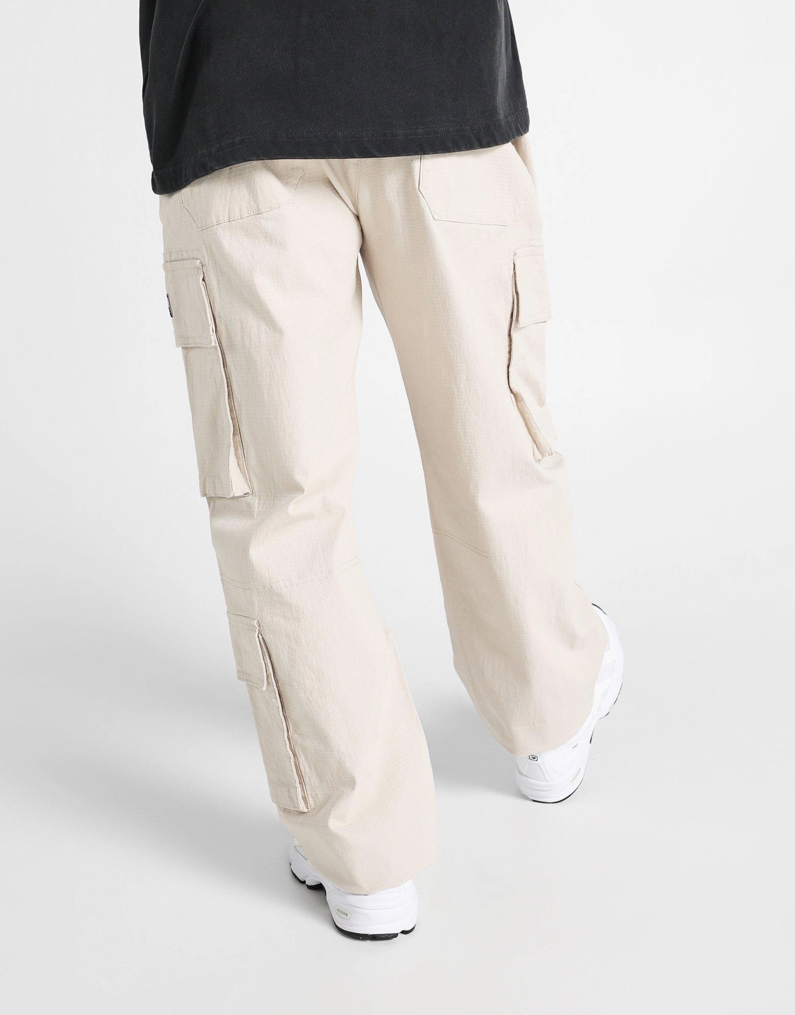 Sleek Vibes, Flow-Forward, Smart Function, Fluid-Form Design, Ease-Forward Fit, Clean Attitude, Rhythm Of Life