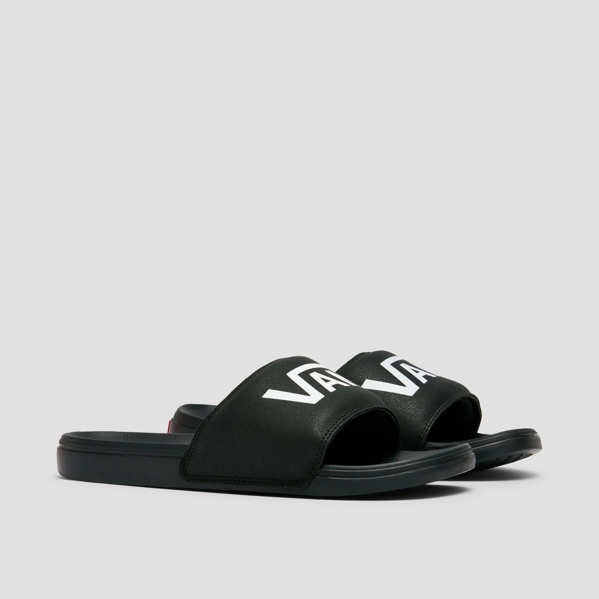 Smart Design Gear, Easy Essential, Daily Designwear, On-The-Go Style, Fresh Drop, Style Simplified, Flowwear
