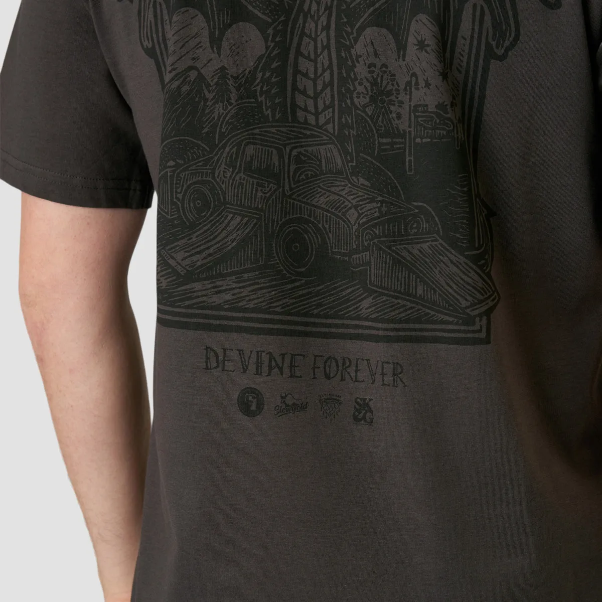 Engineered Simplicity, Chill-Crafted, Minimal Focus, Go-Everywhere, Lifestyle Built, Wear With Intent
