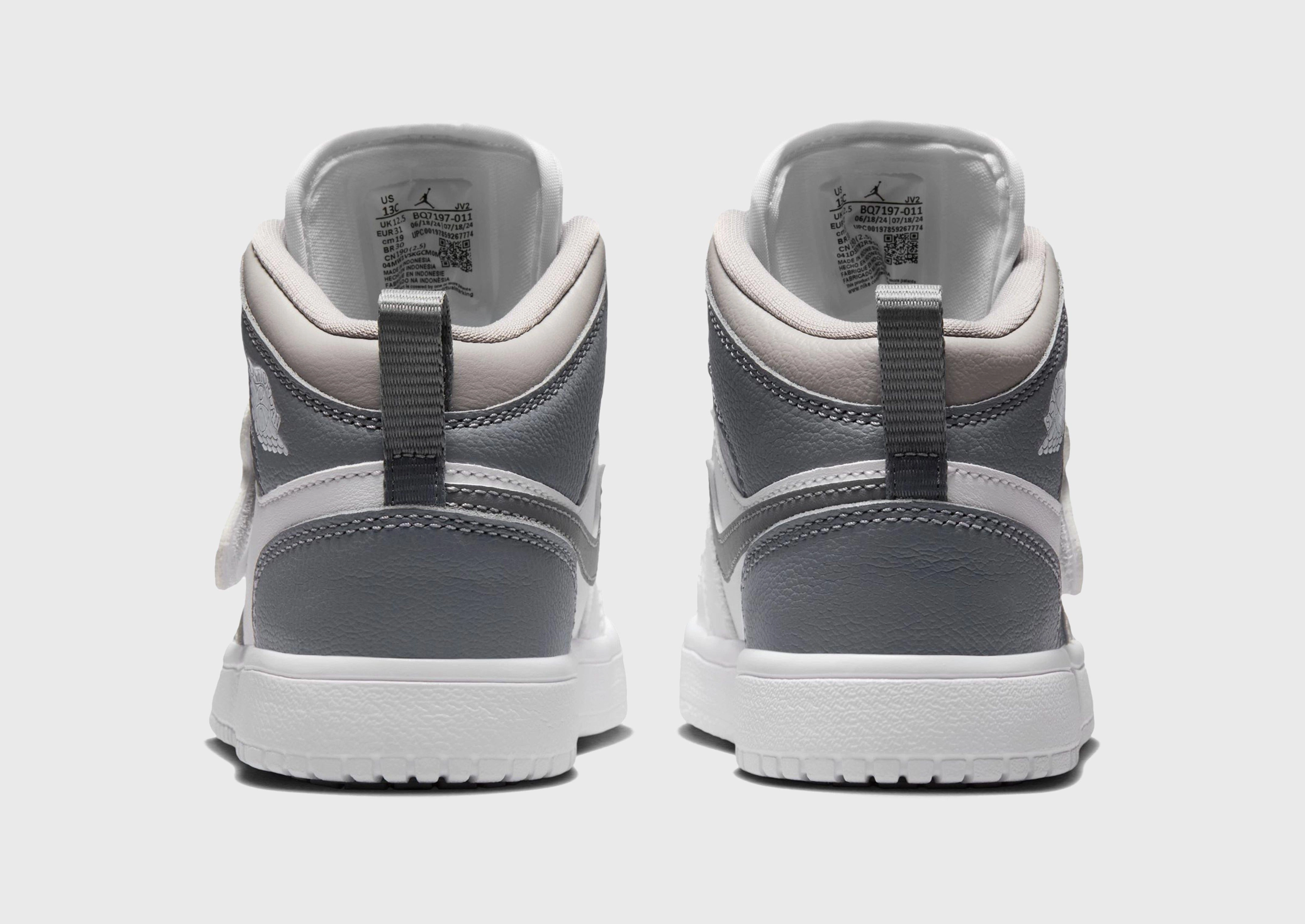 Functional Aesthetic, Sleek Essentials, Layer Logic, City-Layered, Responsive Design, Future Utility, Modern Momentum