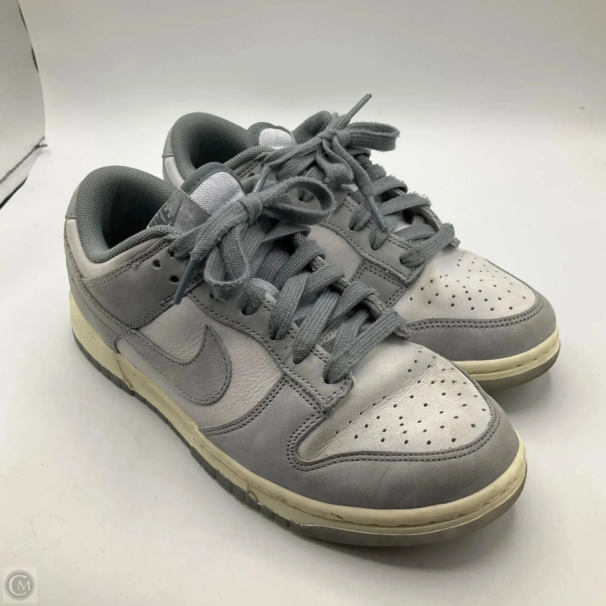 Shoes Athletic By Nike In Grey, Size: 7 nike
