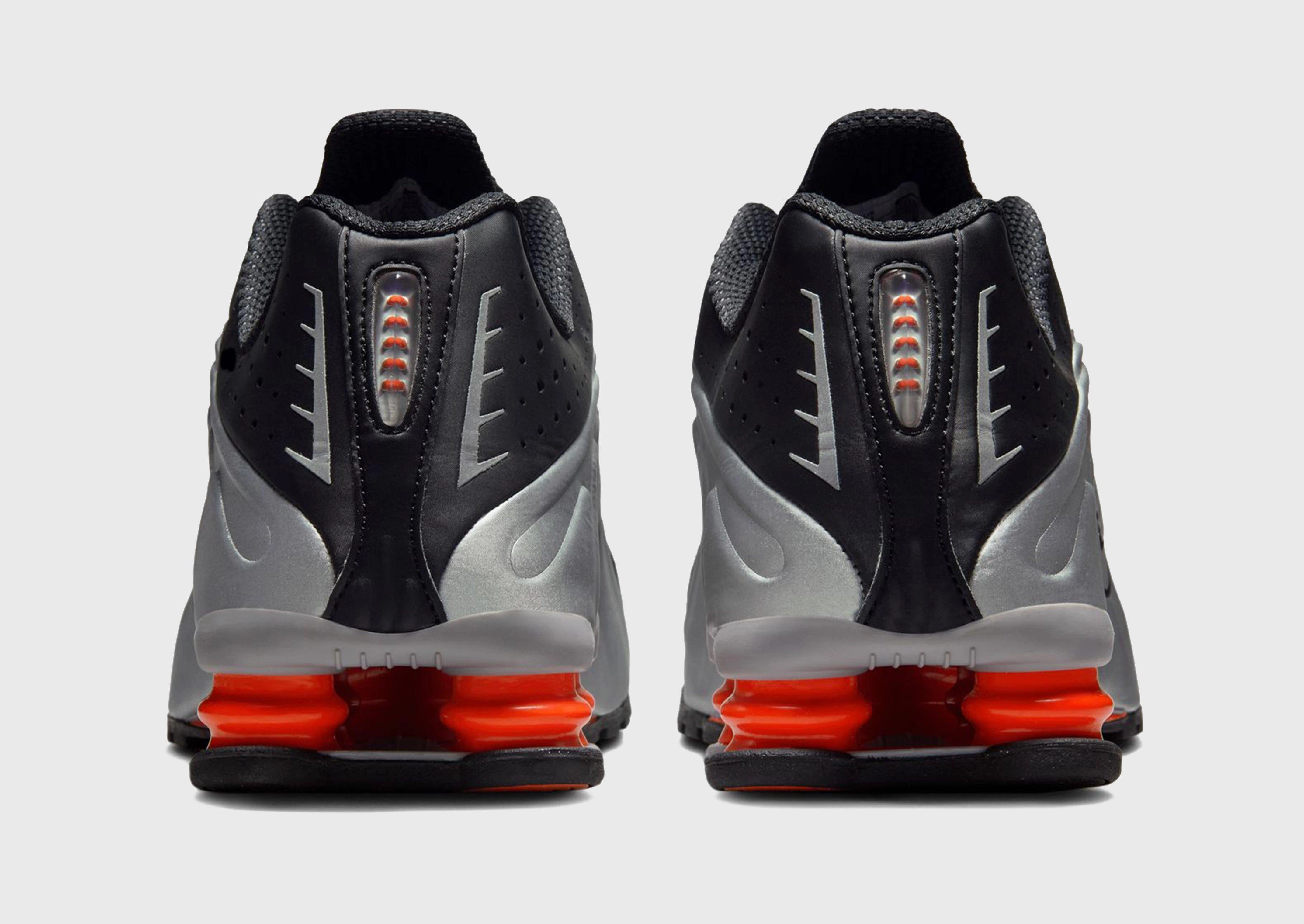 Subtle Style Gear, Adaptive Style, Street Clarity, Purpose-First Outfit, Ready For Streets