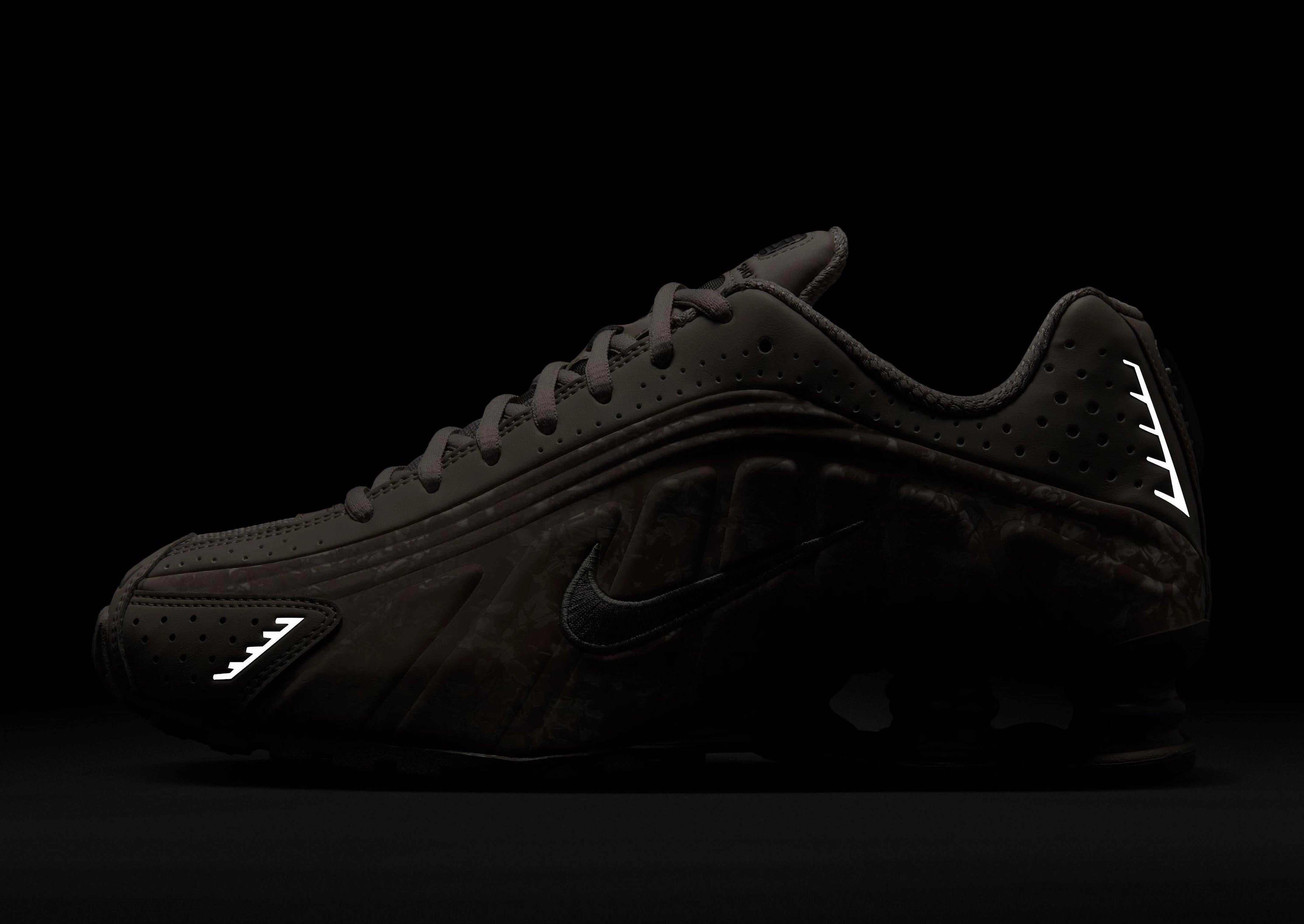 Built For Real, Fluid Design, Go-Mode Daily, Curated For Motion, Life, Simplified, Essential Edge