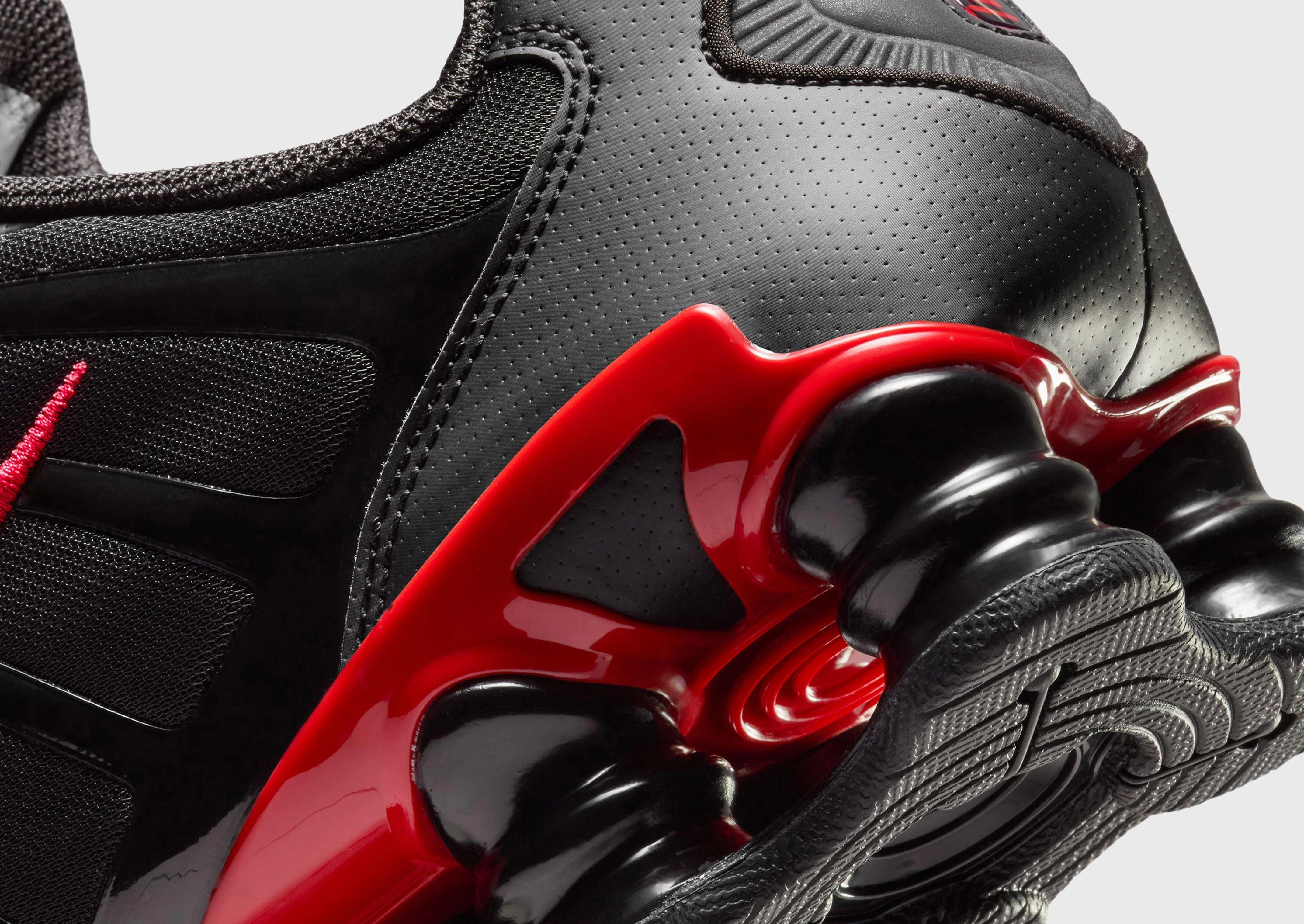Elevated Gear, Curated For Motion, City-Proof, Soft-Fit System, Rhythm Inspired, Design Under Control, Effortless Minimal