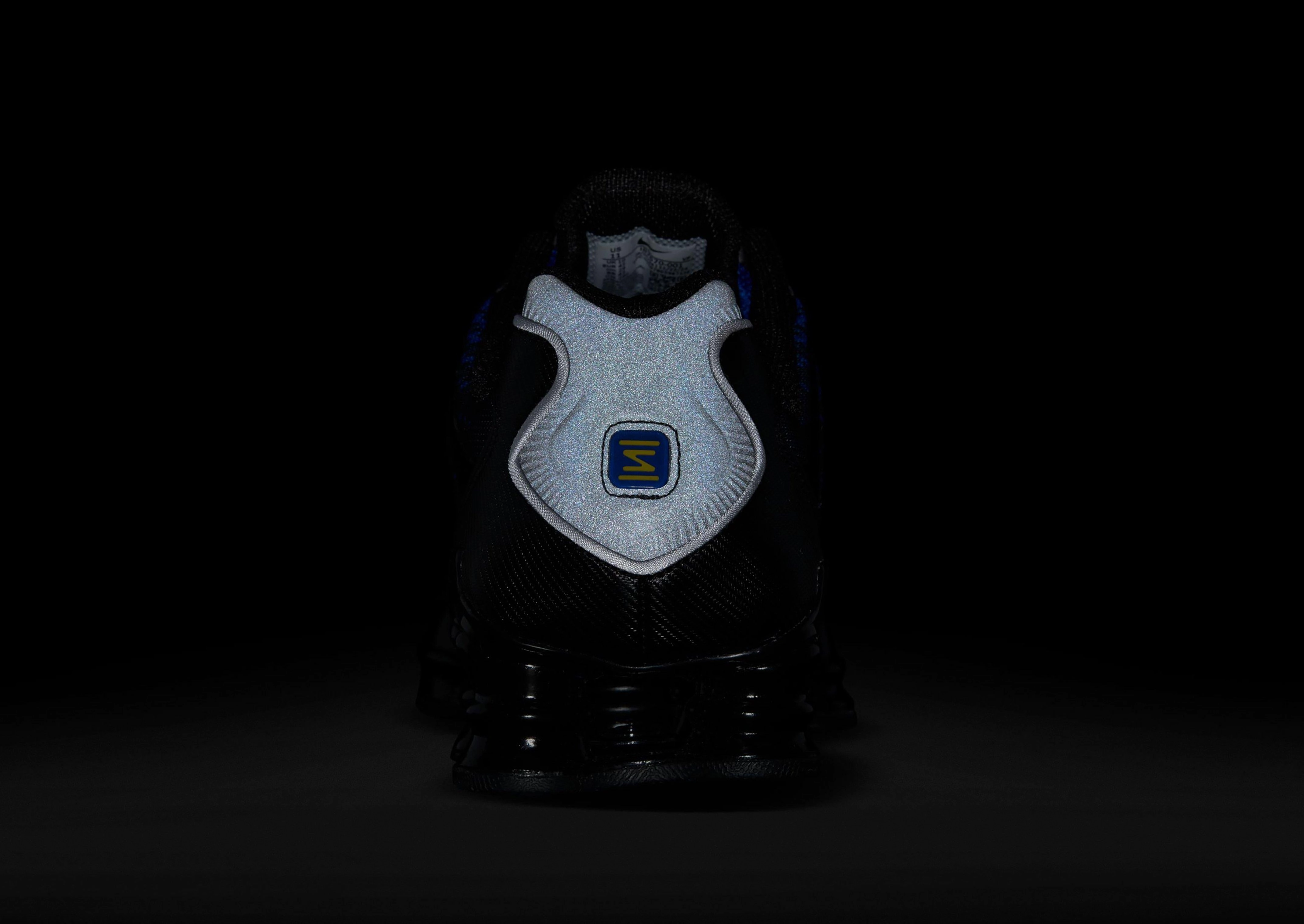 Urban-Motion Fit, Unisex Rhythm, Flow With Confidence, Daily Wear, Flexible Everyday, Comfort In Layers, Evolved Form