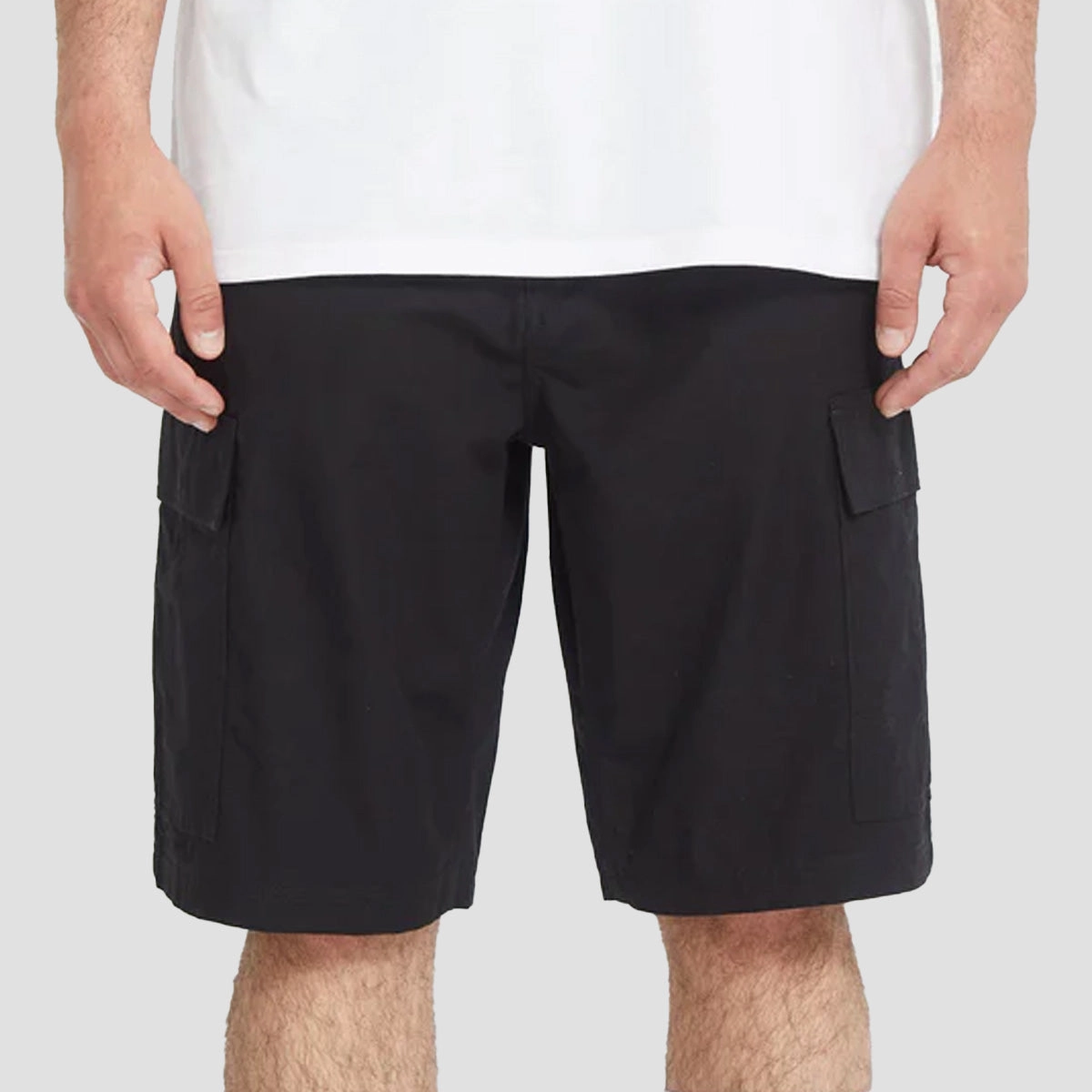 Street Form, Designed For Pace, Progressive Outfit, Timeless Motionwear, Contemporary Flow, Clean Aesthetic, Quiet Design