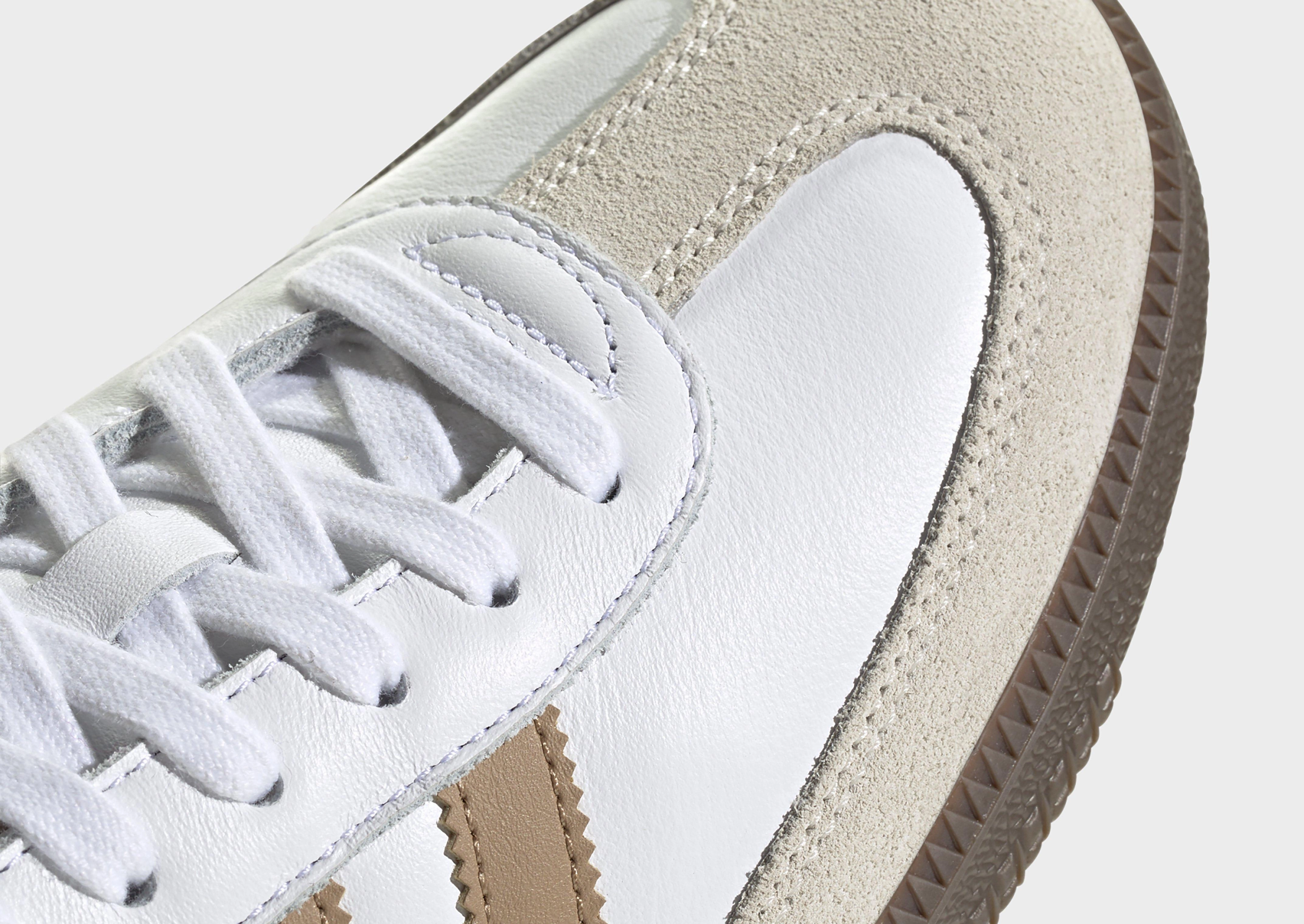 Cool Motion, Move-Ready Looks, Updated Rhythm, Pure Lineswear, City Ready
