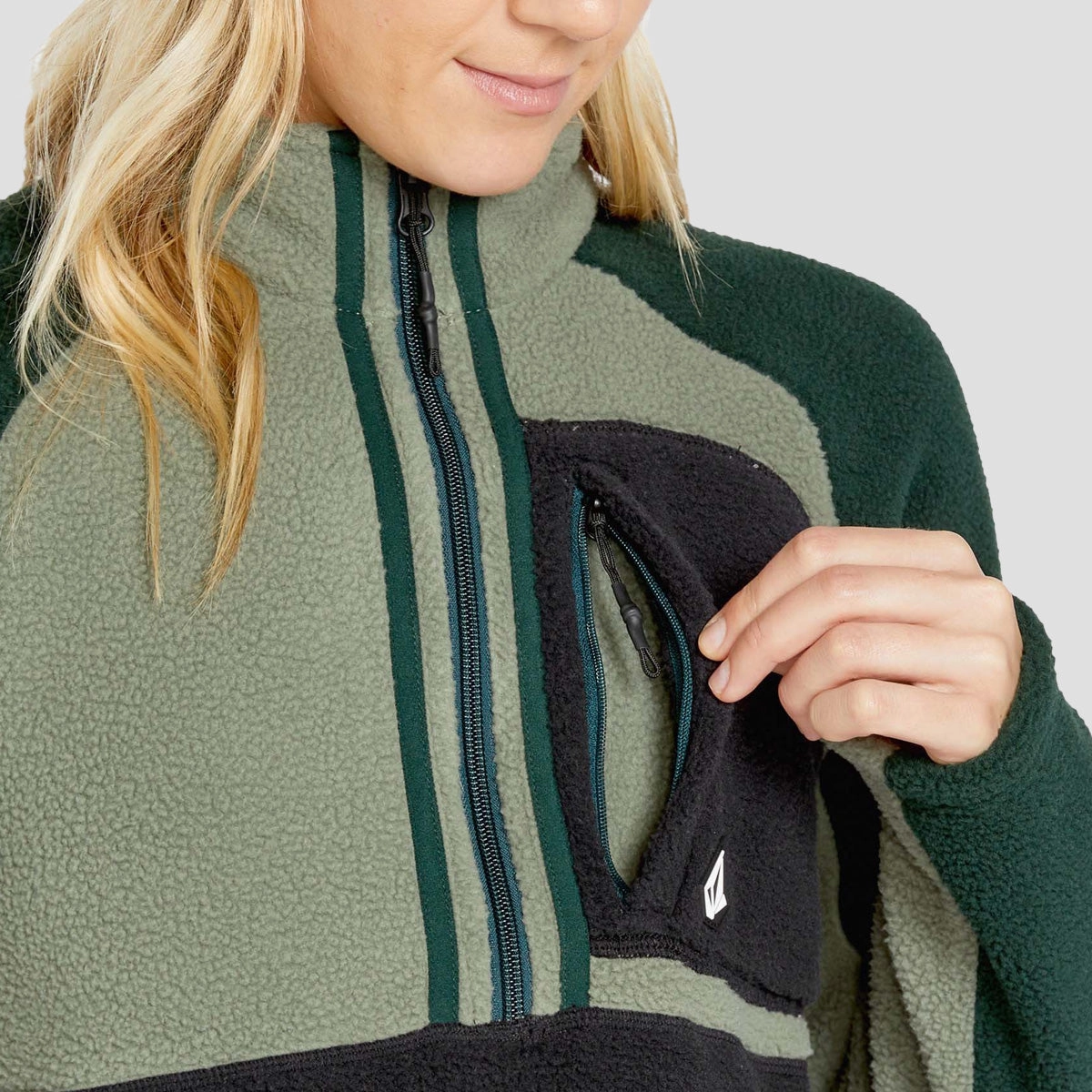 New Urbanism, Daily Shift, Layer Logic, Ease In Motionwear, Quiet Performance