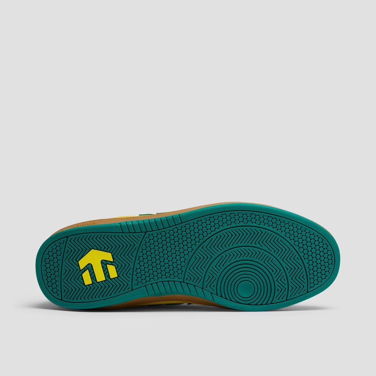 Motion-Minded, Style Forward, Multi-Wear Essentials, Motion Clarity, Season-Free Style