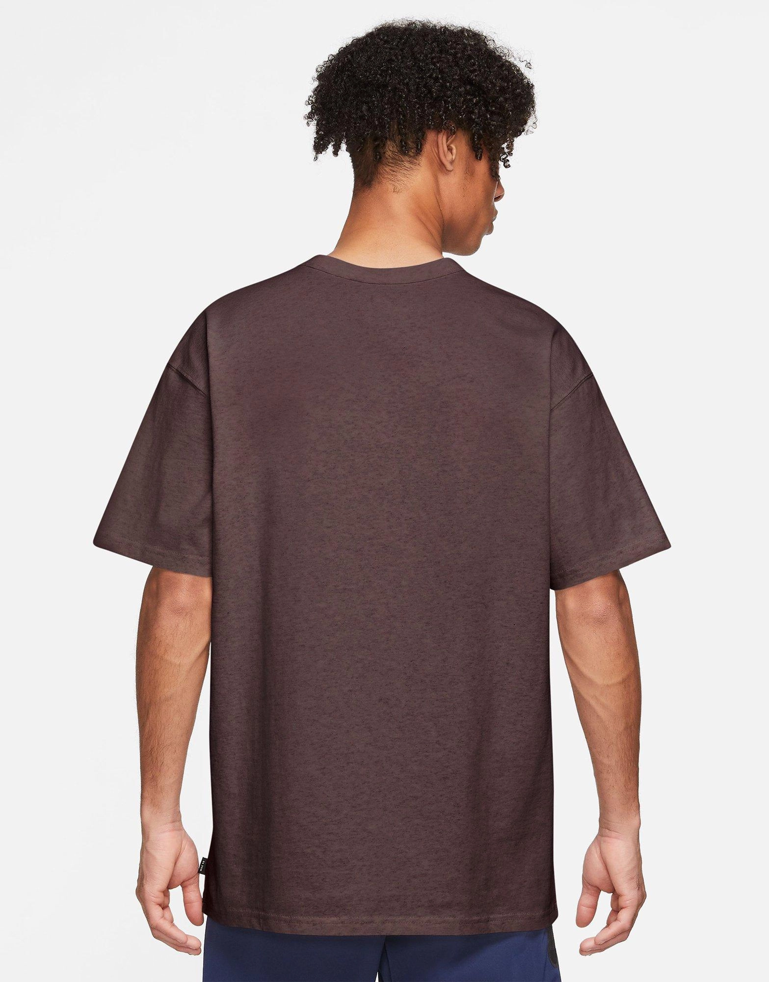 Elevated Motion, Laid-Back Luxe, Layer Mindset, Progressive Tone, Refined And Raw, Go With Flow