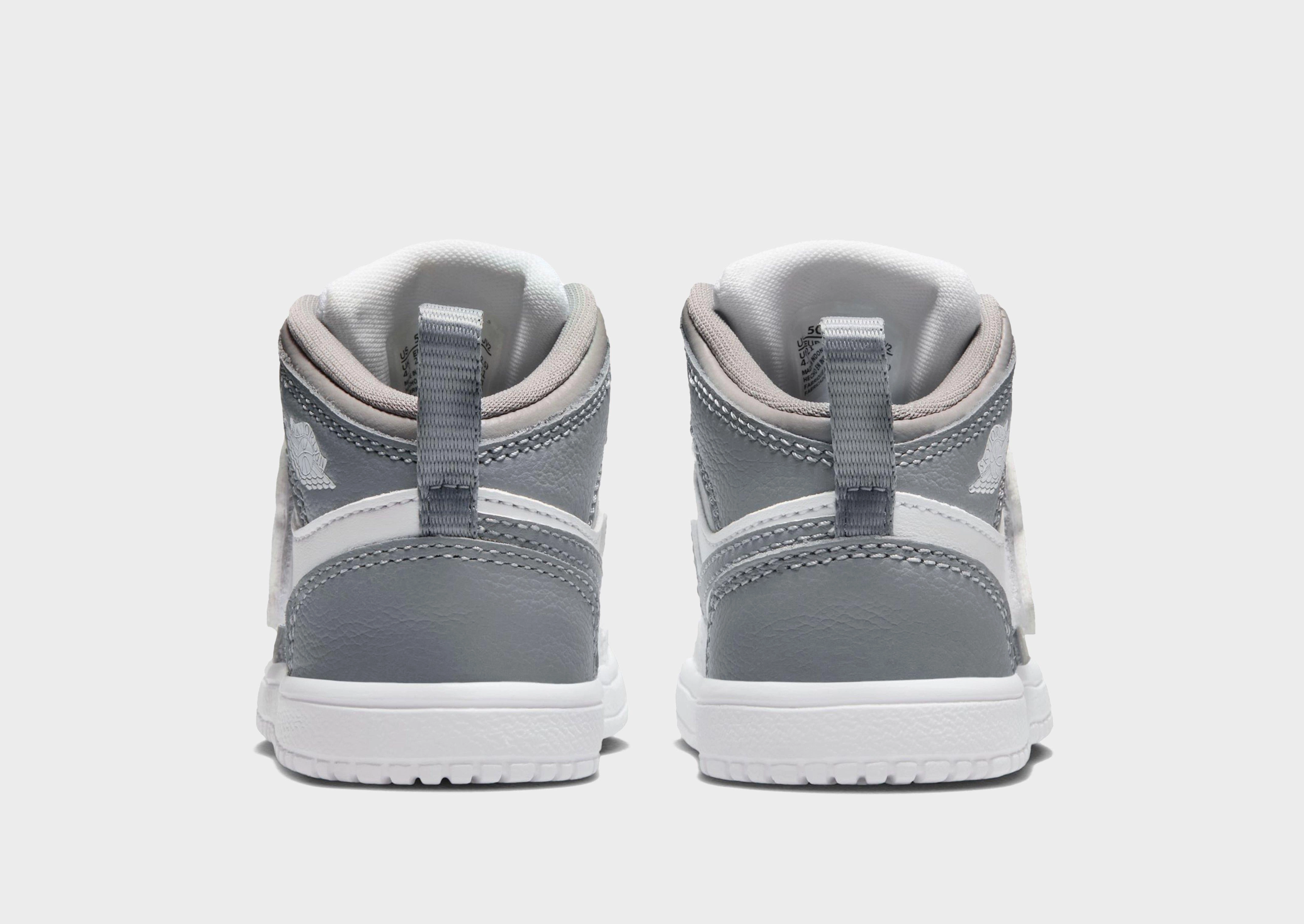 Soft Urban Core, Live Light, Subtle Signature, Modern Utility, City Ready, Sleek Presence, Season-Neutral