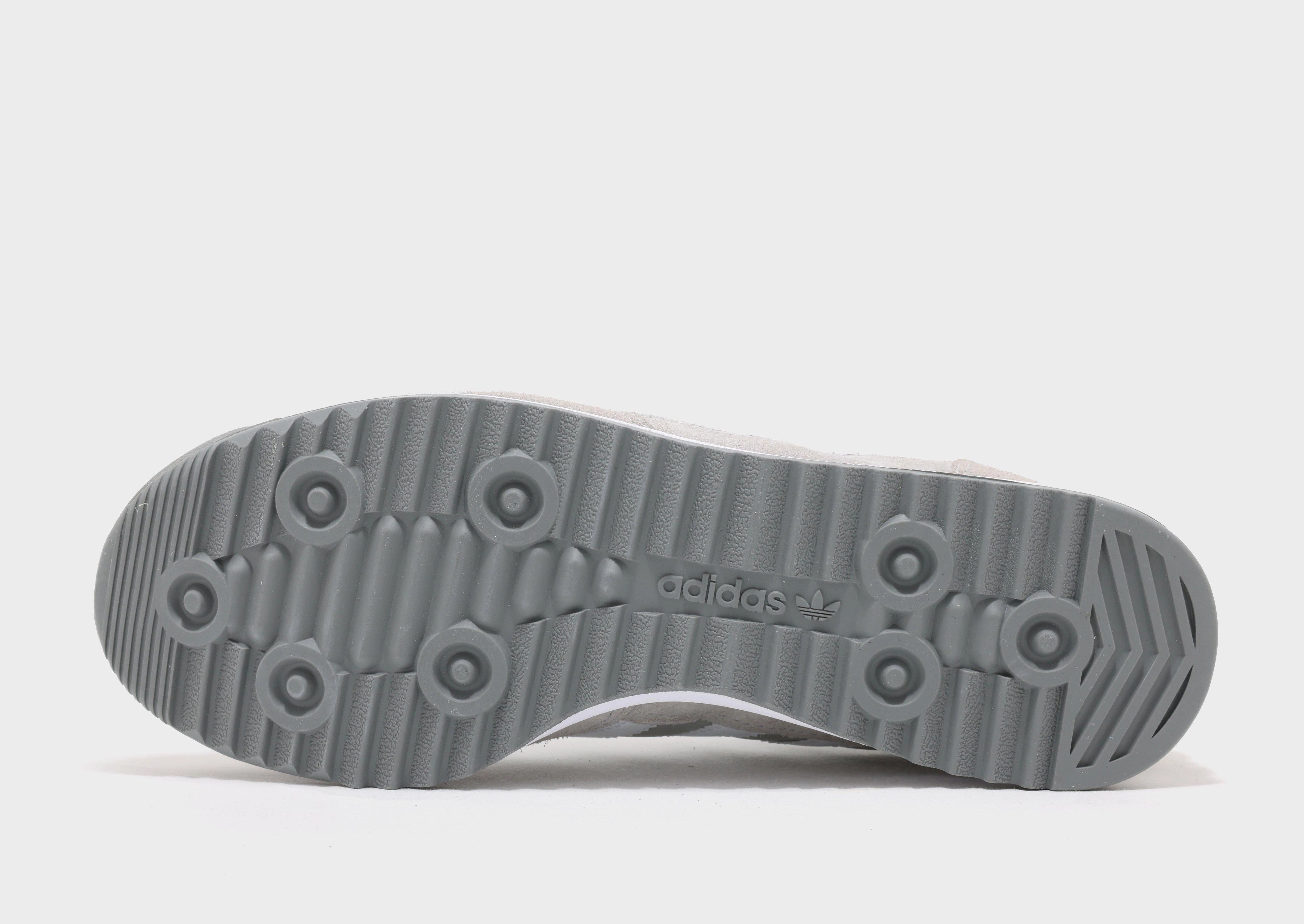 Refined To Go, Living Wear, Effortless Gear, Versatile Soul, Quiet Design