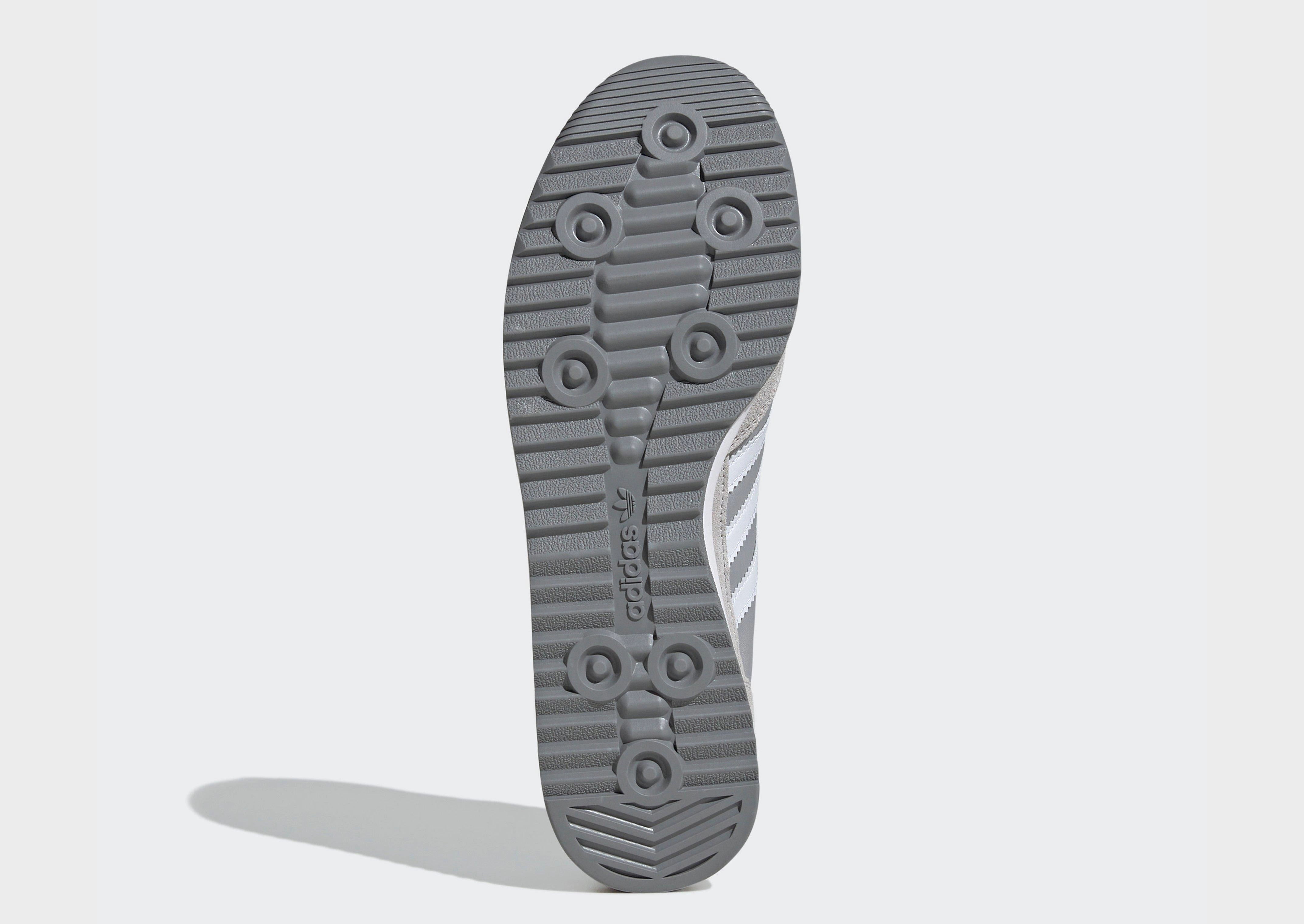 Flex And Fit, Street Clarity, Engineered Profile, Refined Presence, Clean Dailywear, Smooth Fit
