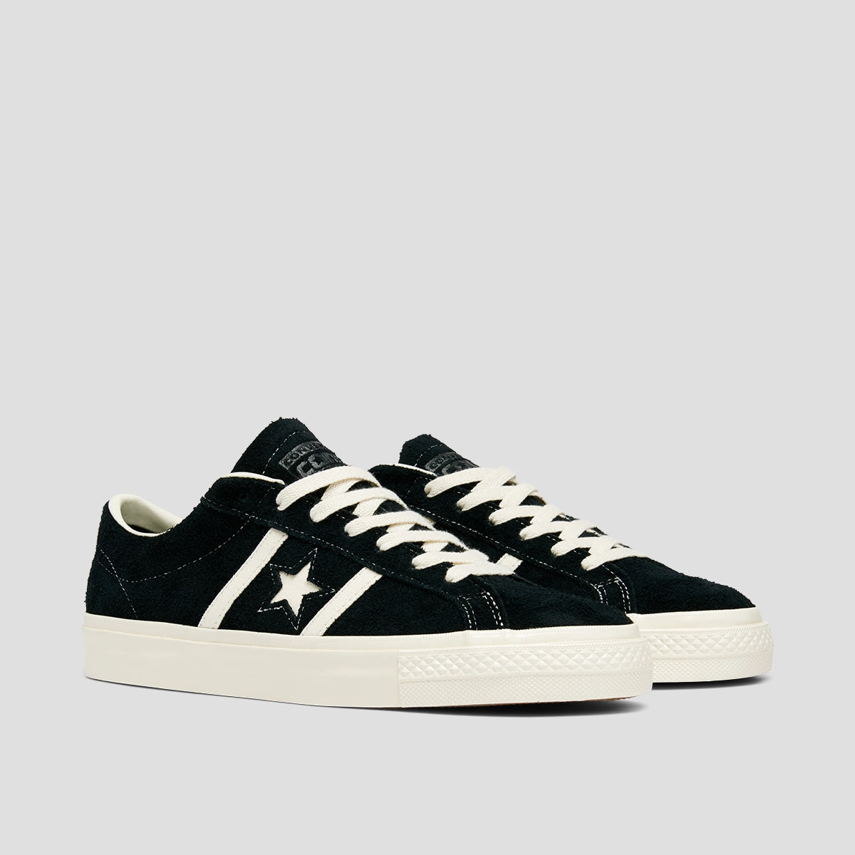 Lightweight Presence, Effortless Minimal, Flow-Forward, Effortless Gear, Made To Roam