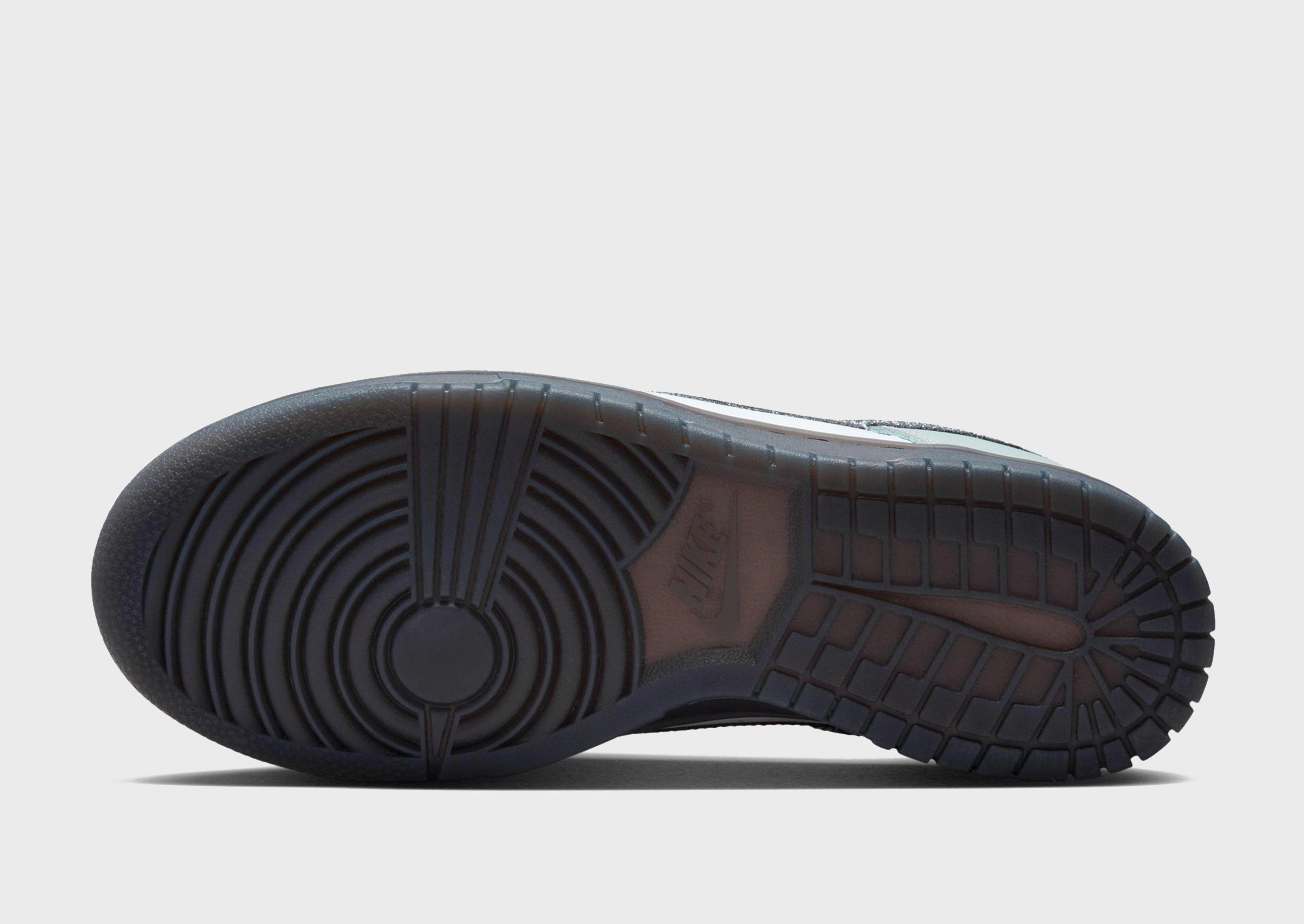 Ease In Motion, Purpose-Built Fit, Everyday Innovation, Your Flow Wear, Updated Basics, Your Fit System
