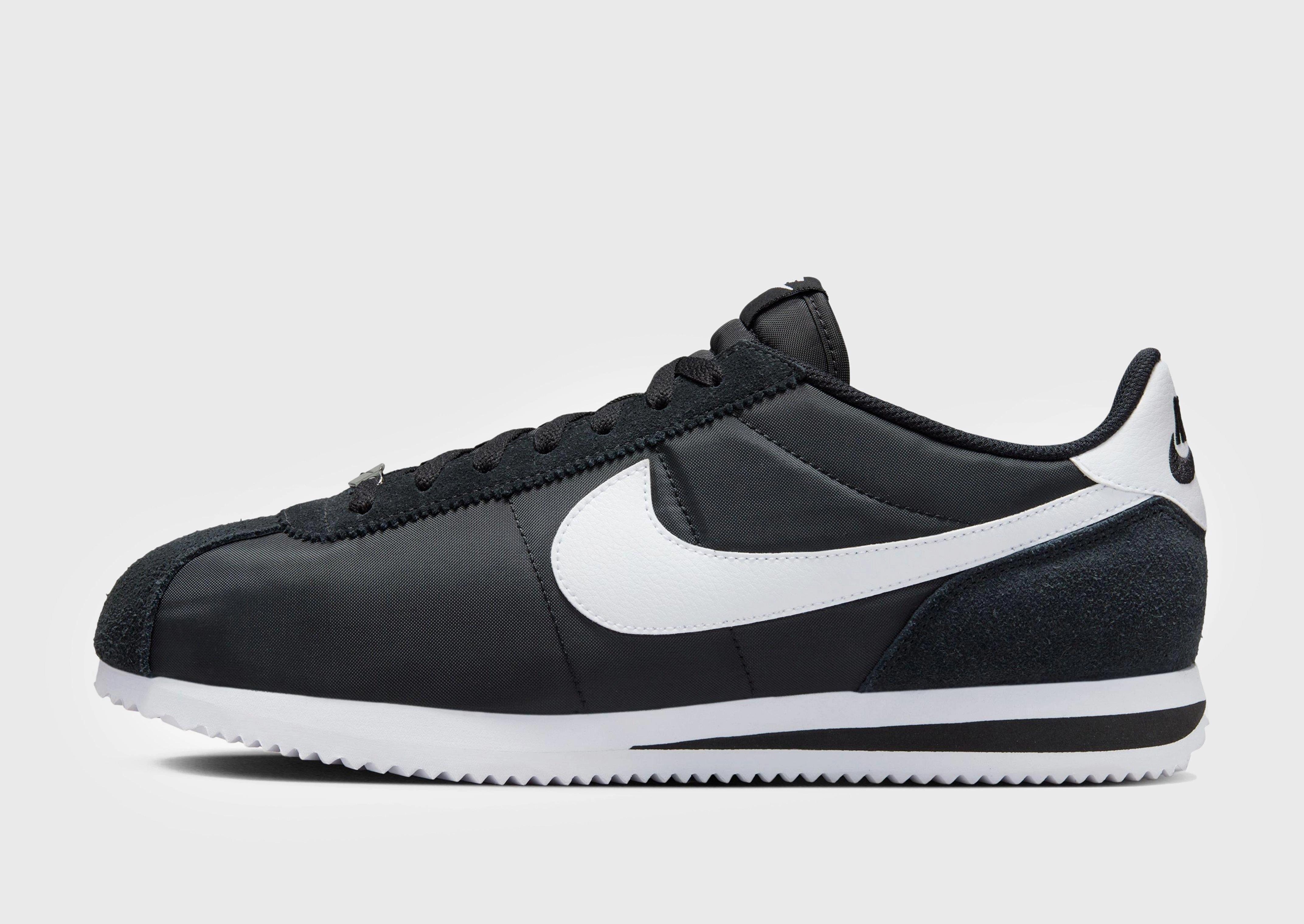 Core-Level Comfort, Subtle Signature, Contemporary Vibes, Move All Day, Streamlined Edge, Tech-Forward Fit