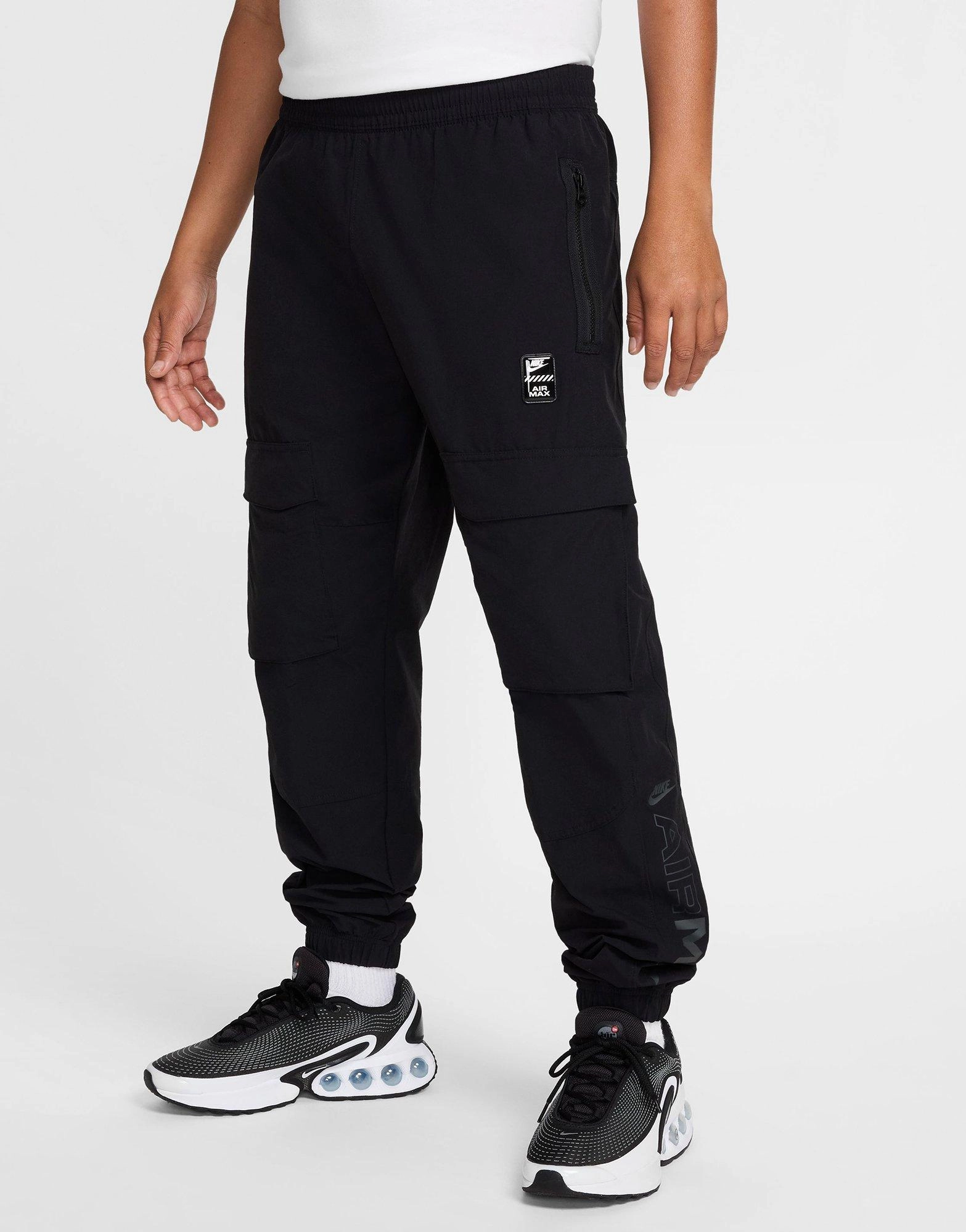 Function-First Fit, Versatile Build, Refined To Go, Core Movement, Street-Ready, Calm In Motionwear, Move And Live, Sleek Routine