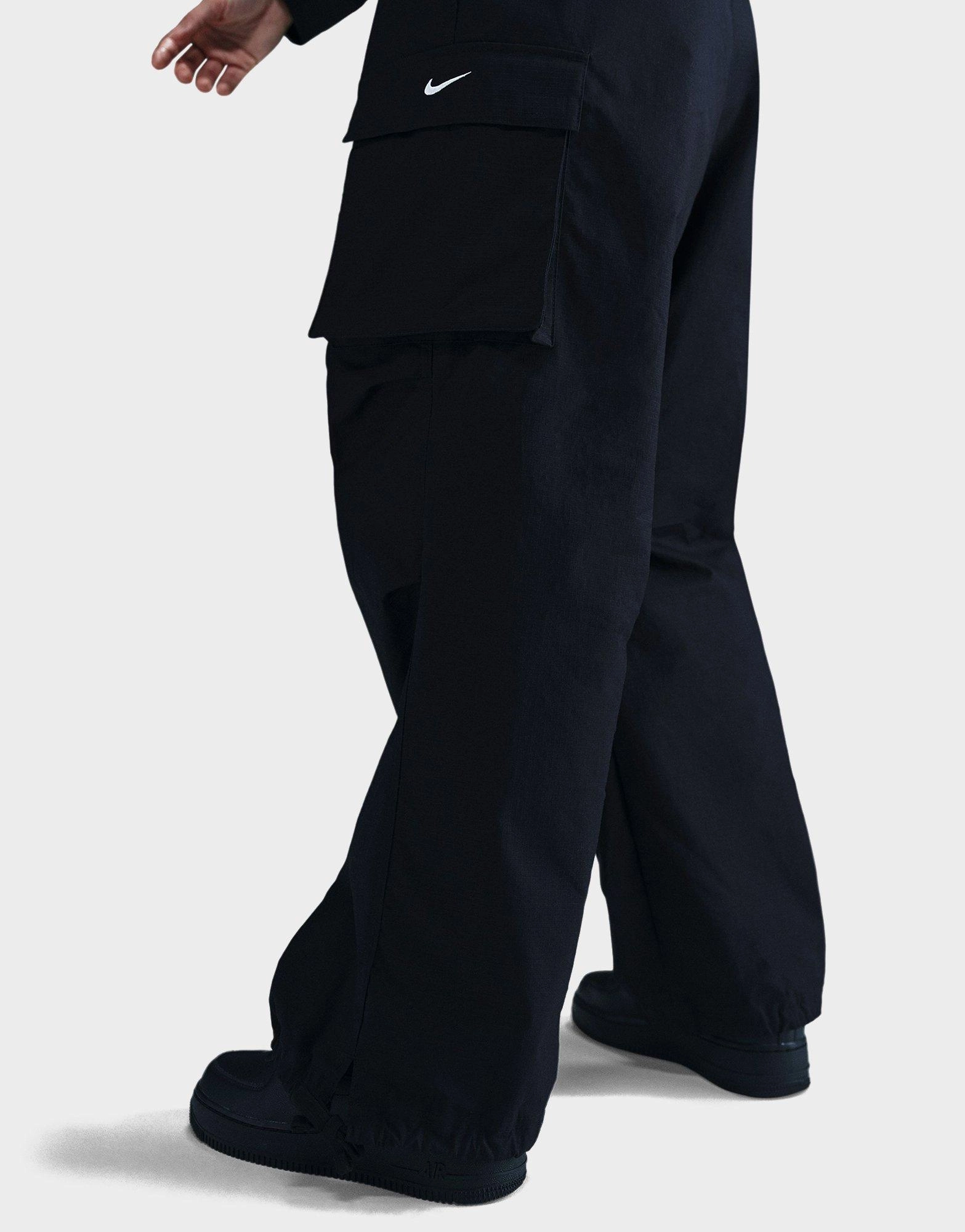 Essence Of Movement, Relaxed Refinement, Functional Aesthetic, Day-To-Day Fit, Structured Motion, Designed For Presence, Everyday Uniform, Future-Light