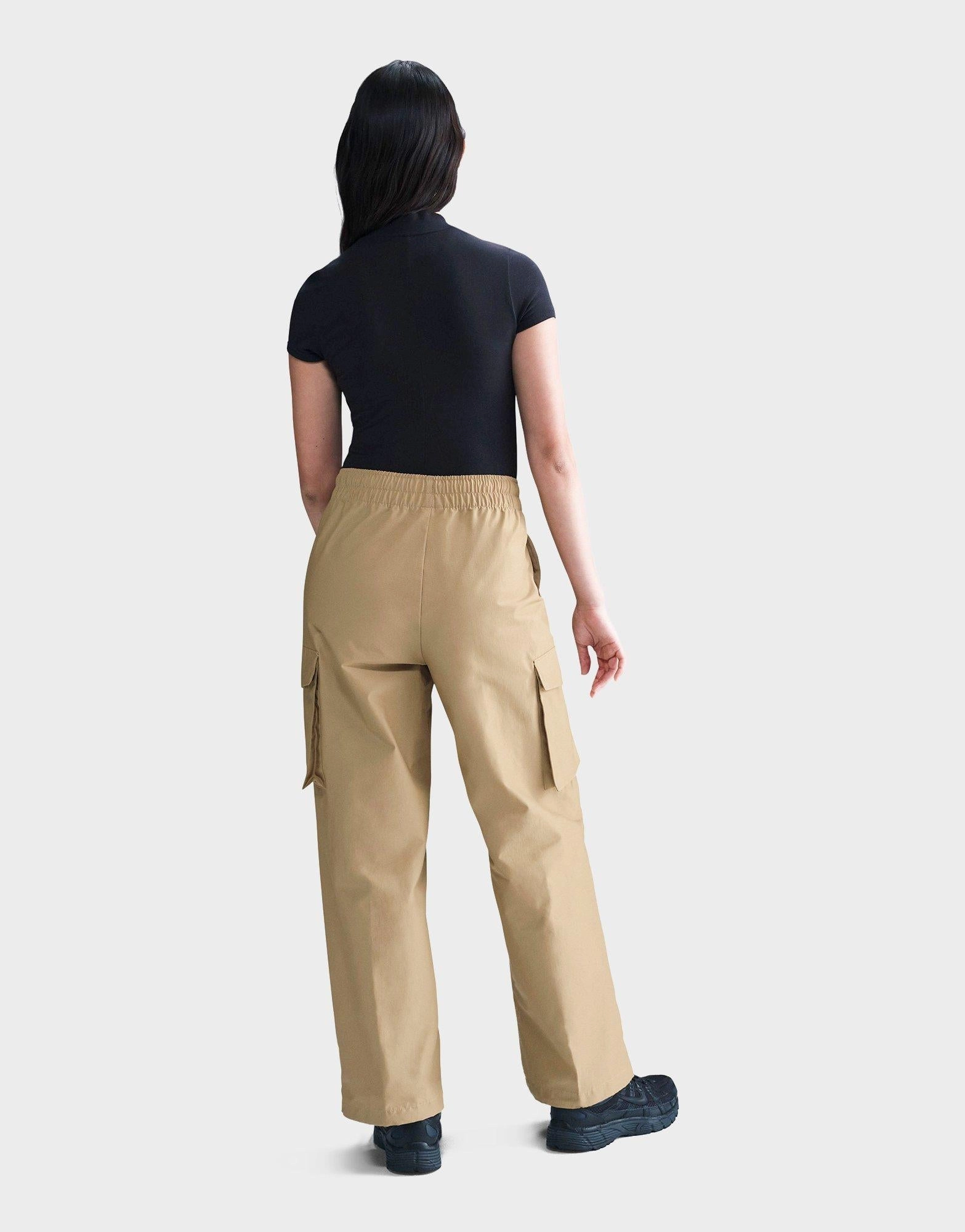 Simplify Your Day, Design-Led, Life, Reimagined, Motion Elements, Essentials On Point, Ultra-Clean Style, Dynamic Layerwear