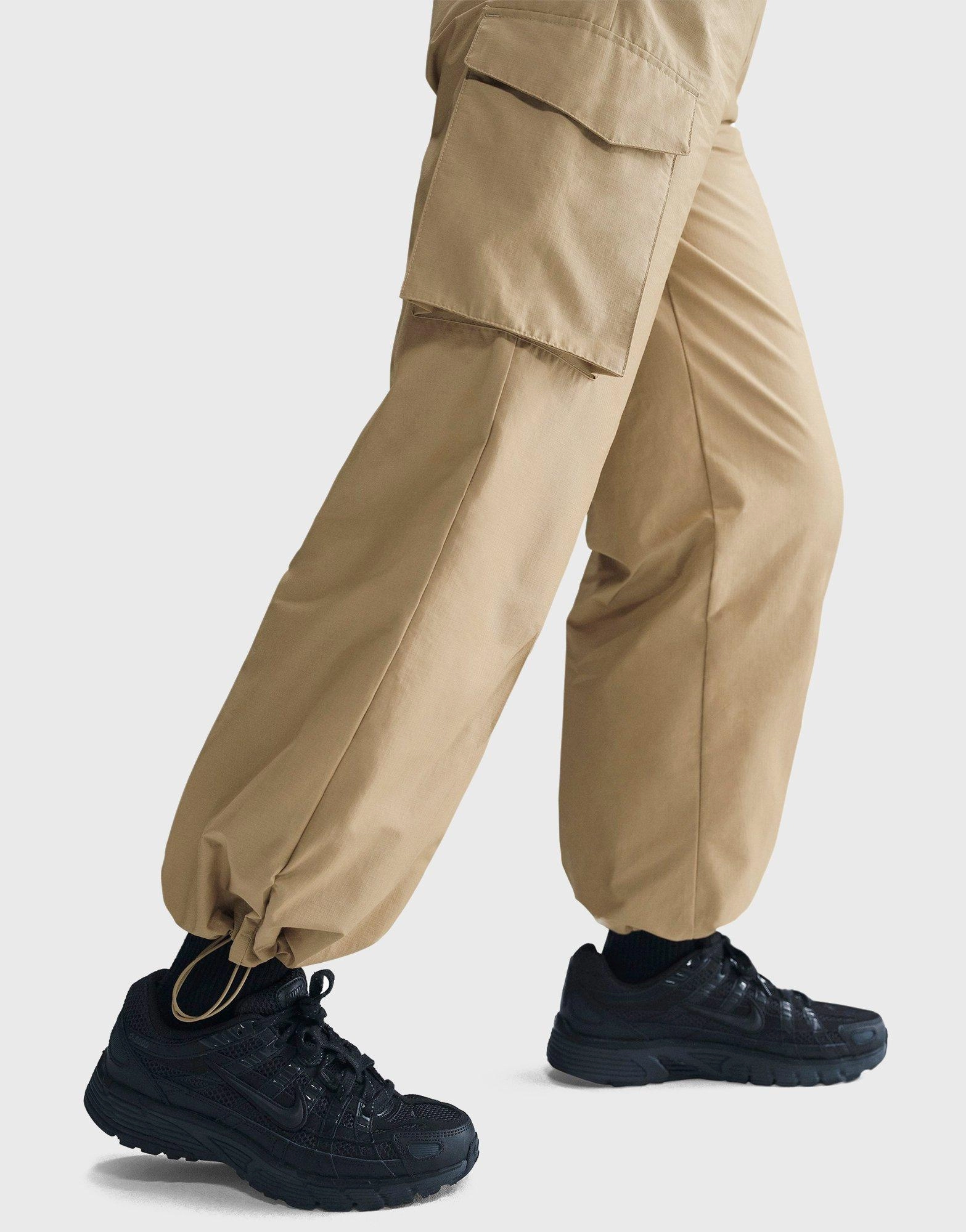 Quiet Strength, Minimal Details, Simplicity Rules, Clean-Styled, Future-Ready, Ready To Flex, Wear Anywhere, Clean-Life Gear