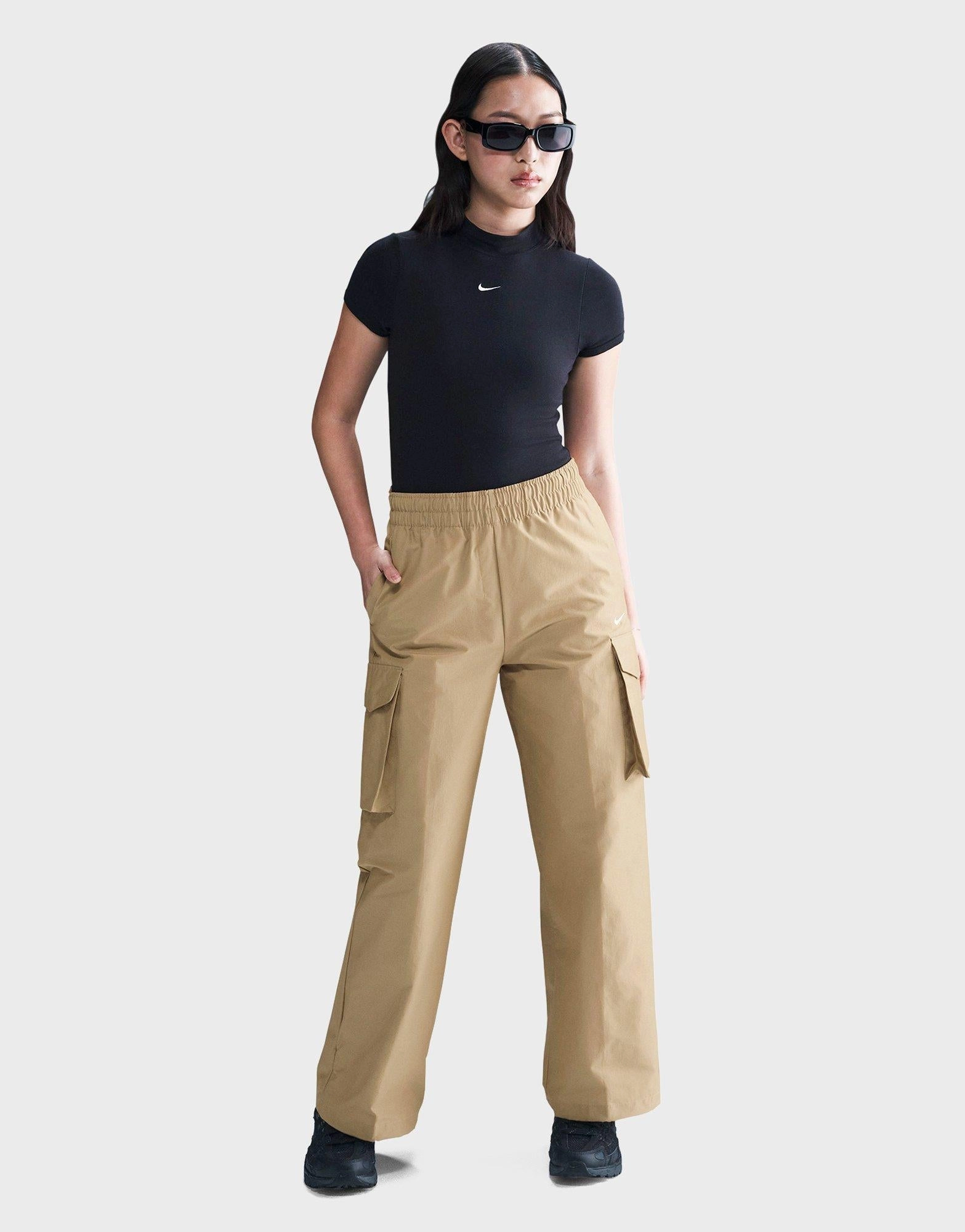 Simplified Life, Updated Basics, Beyond The Basics, Essentials On Point, Minimal Design, Shift Into Ease, Flowwear