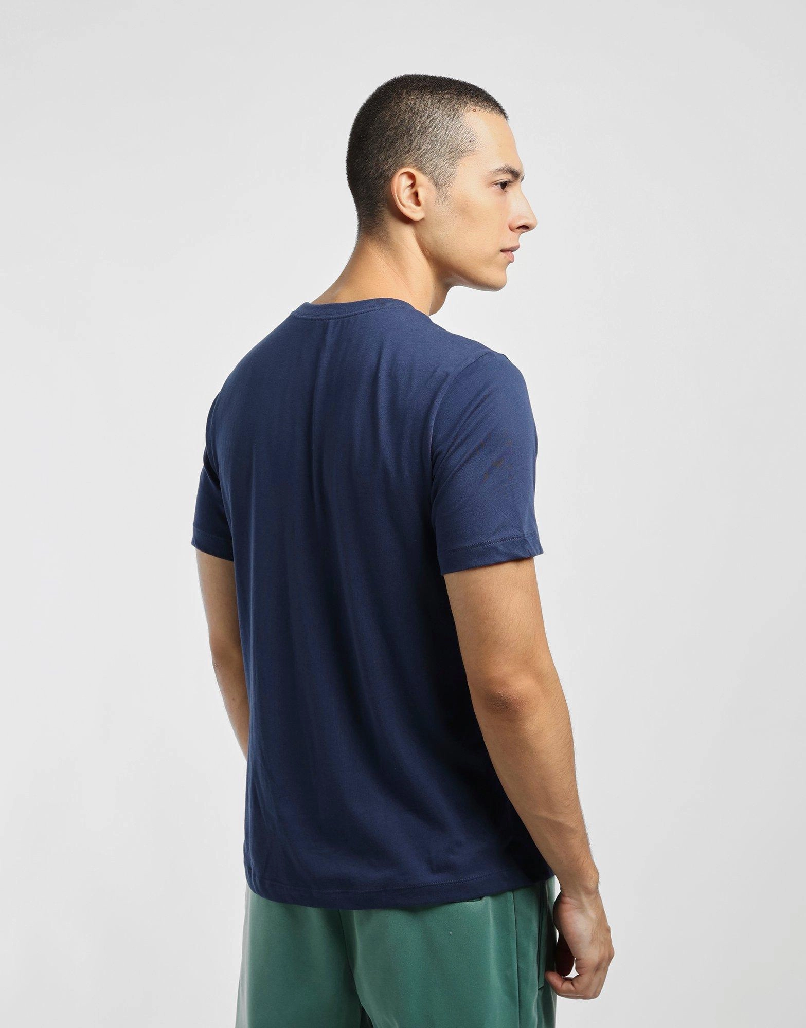 Form And Motion, Motion Clarity, Adaptive Edge, Soft-Fit System, Reimagined Comfort, Subtle Tone