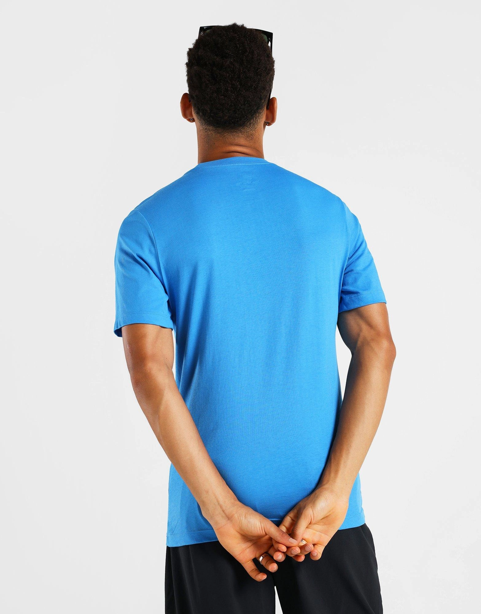 Carry Your Vibe, Bold Harmony, Minimal Design, Edge In Motion, Comfort In Layers
