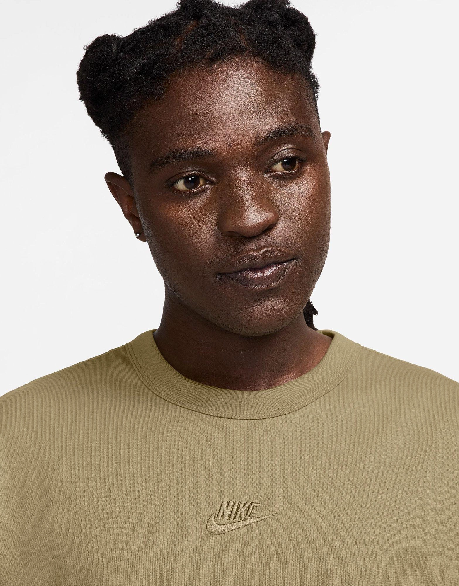 Designed For Days, Refined Edge, Crafted Lifestyle Gear, Fluid Lifestyle, Creative Layers, Crafted To Move, Breathe And Move
