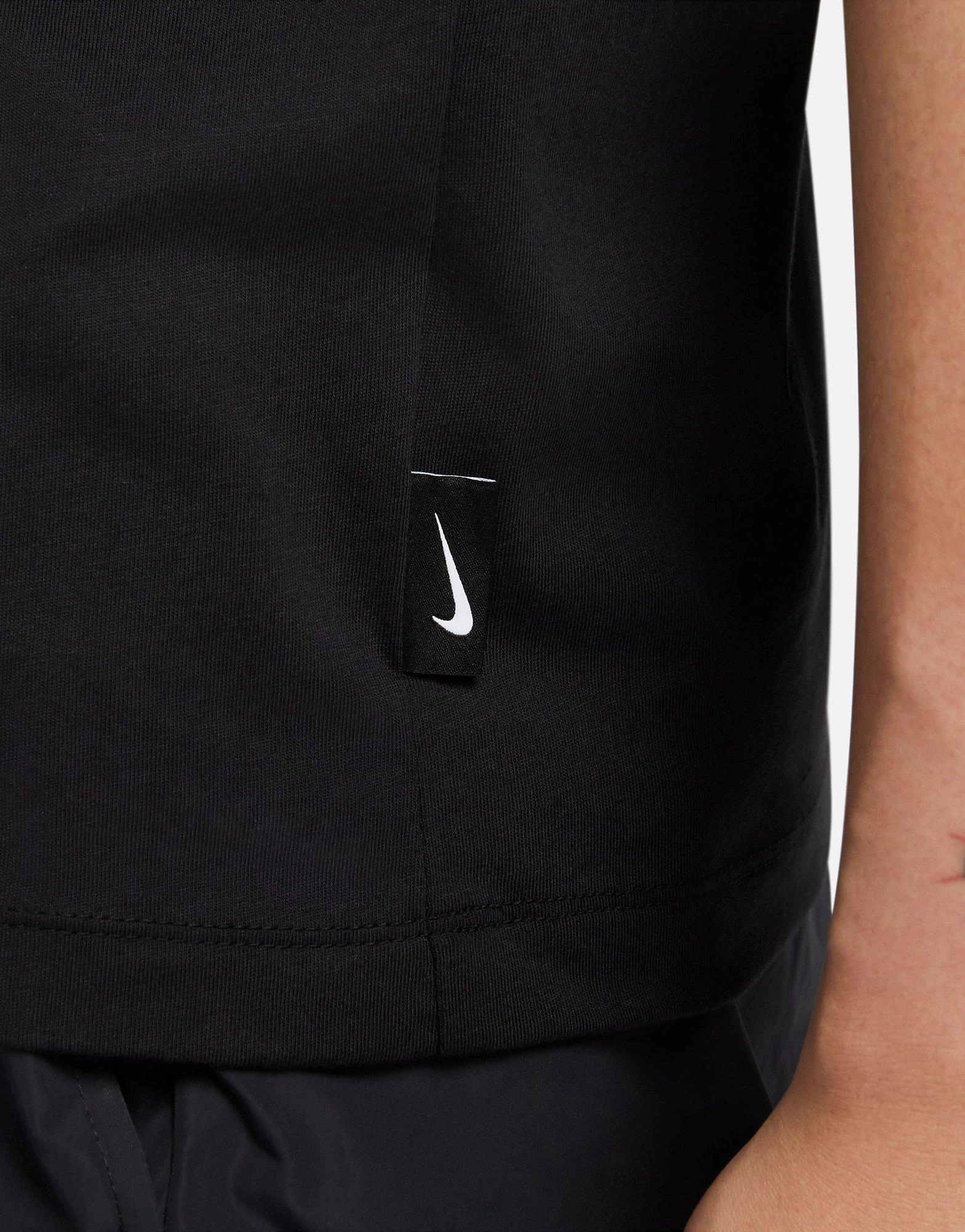 Flow With Confidence, Timeless Cool, Daily Vibe, Everyday Innovation, Distinctly Modern, Precision Layers