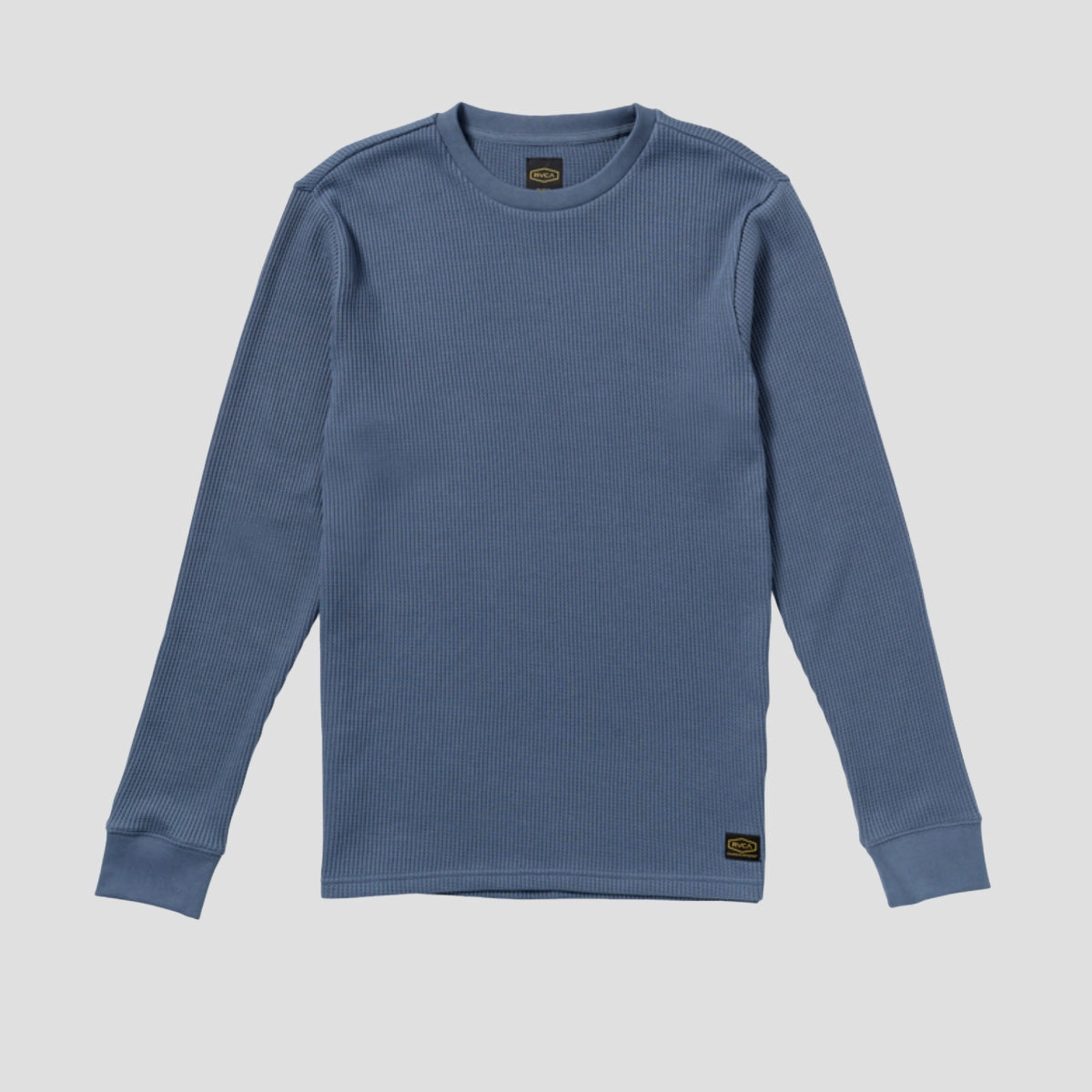 Modern Pattern, Comfort Refined, Bold And Clean, Live-Core, Streamlined Look, Structured Motion, Minimal Movement, Everyday Uniform