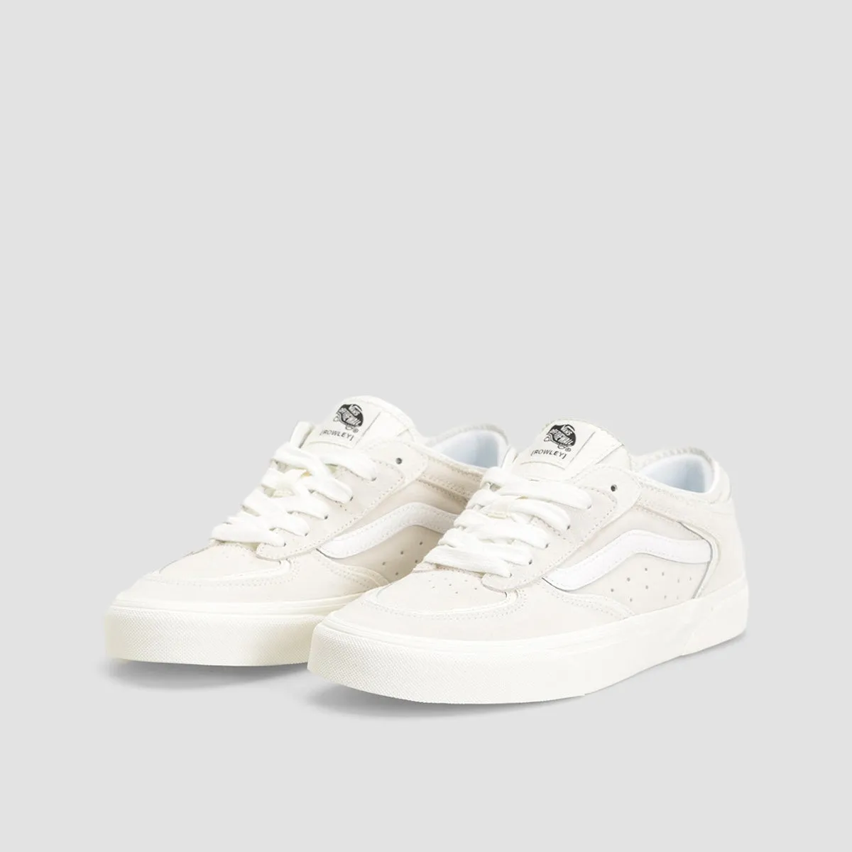 Refined Edgewear, Easy Essential, Street Form, Sleek Comfortwear, Forward-Looking Fit, Everyday Core
