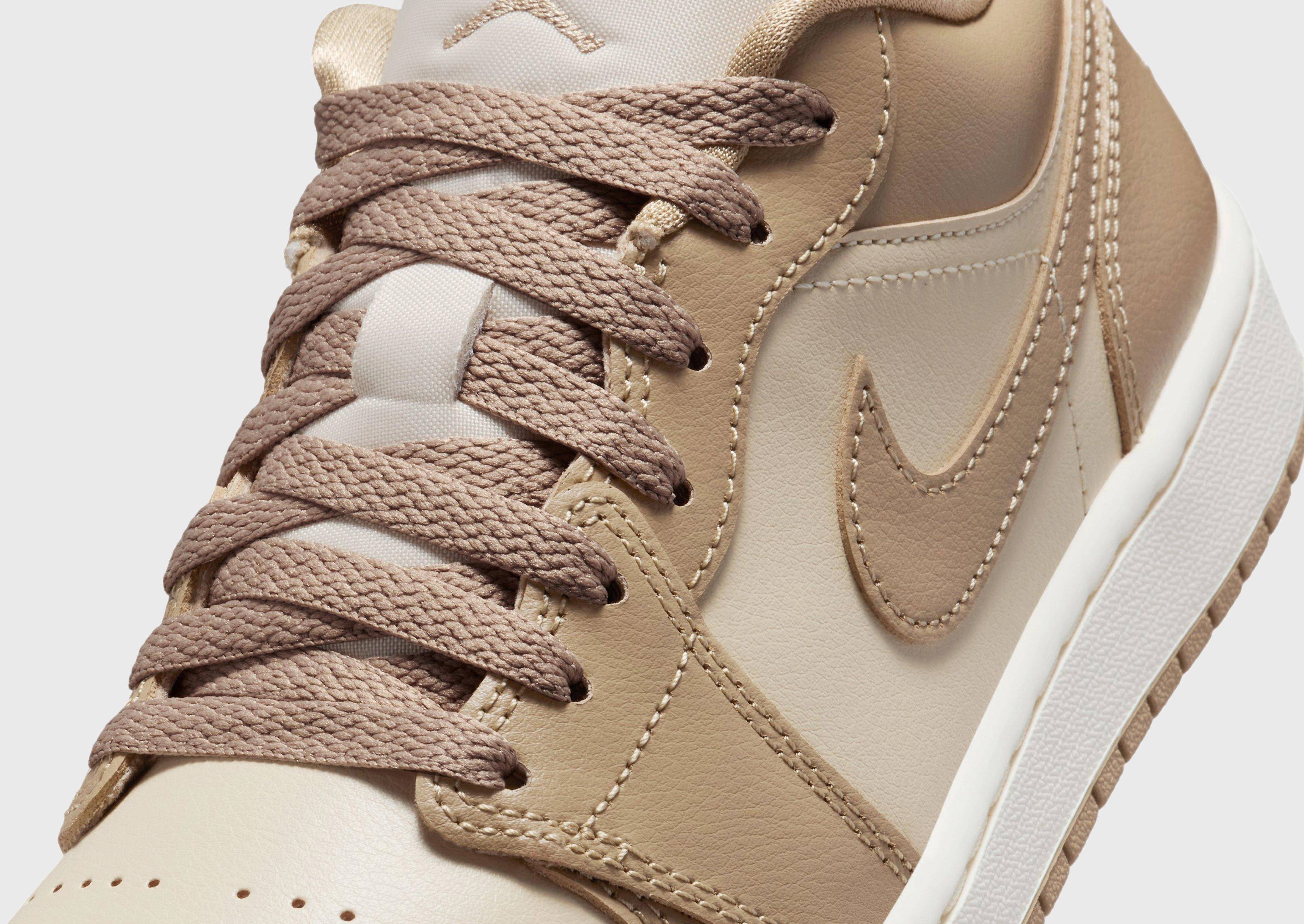 Shaped For Flow, Ease In Motion, Refined Presence, Smart Casual, Built For Motion