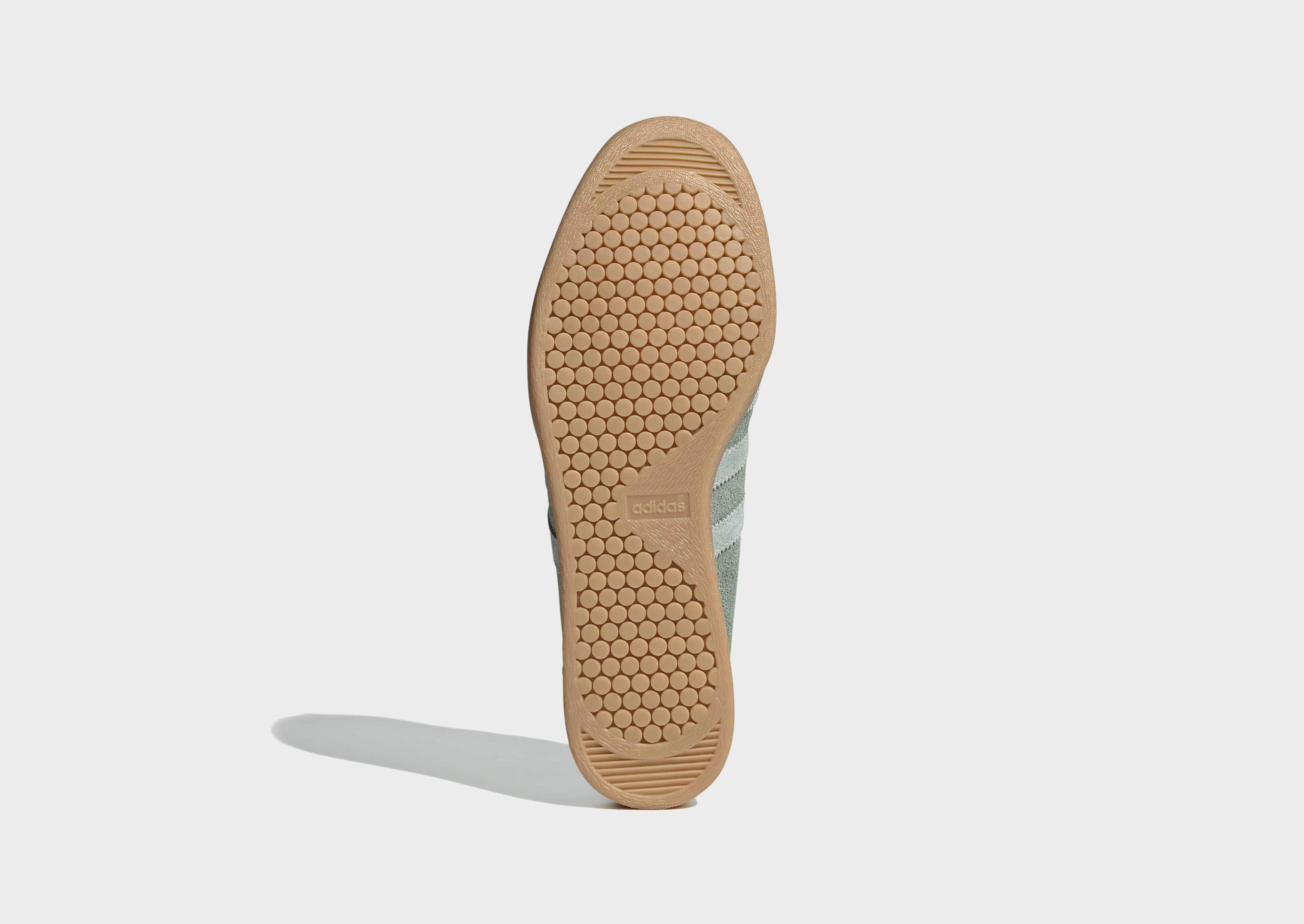 Sleek Mindset, Core-Level Comfort, Visual Ease, Live-Core, Elevated Motion, Style Built In, Minimal Focus, Cool Motion