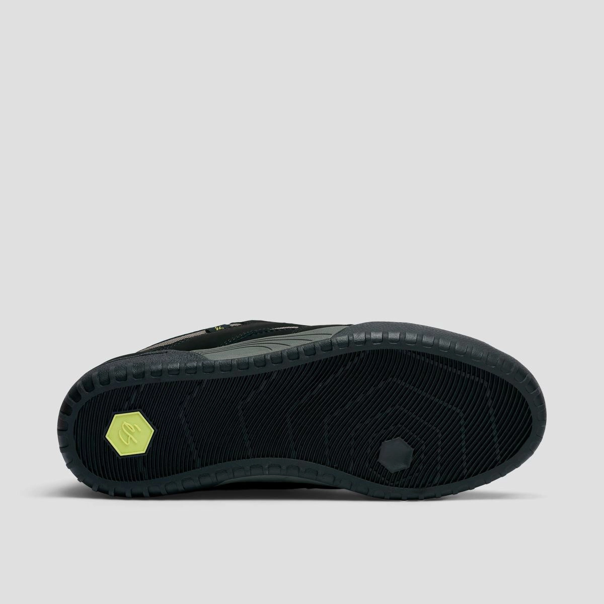 Function-Refined, Future-Forward Comfort, Pure Lineswear, Go-Mode Ready, Crafted For Presence