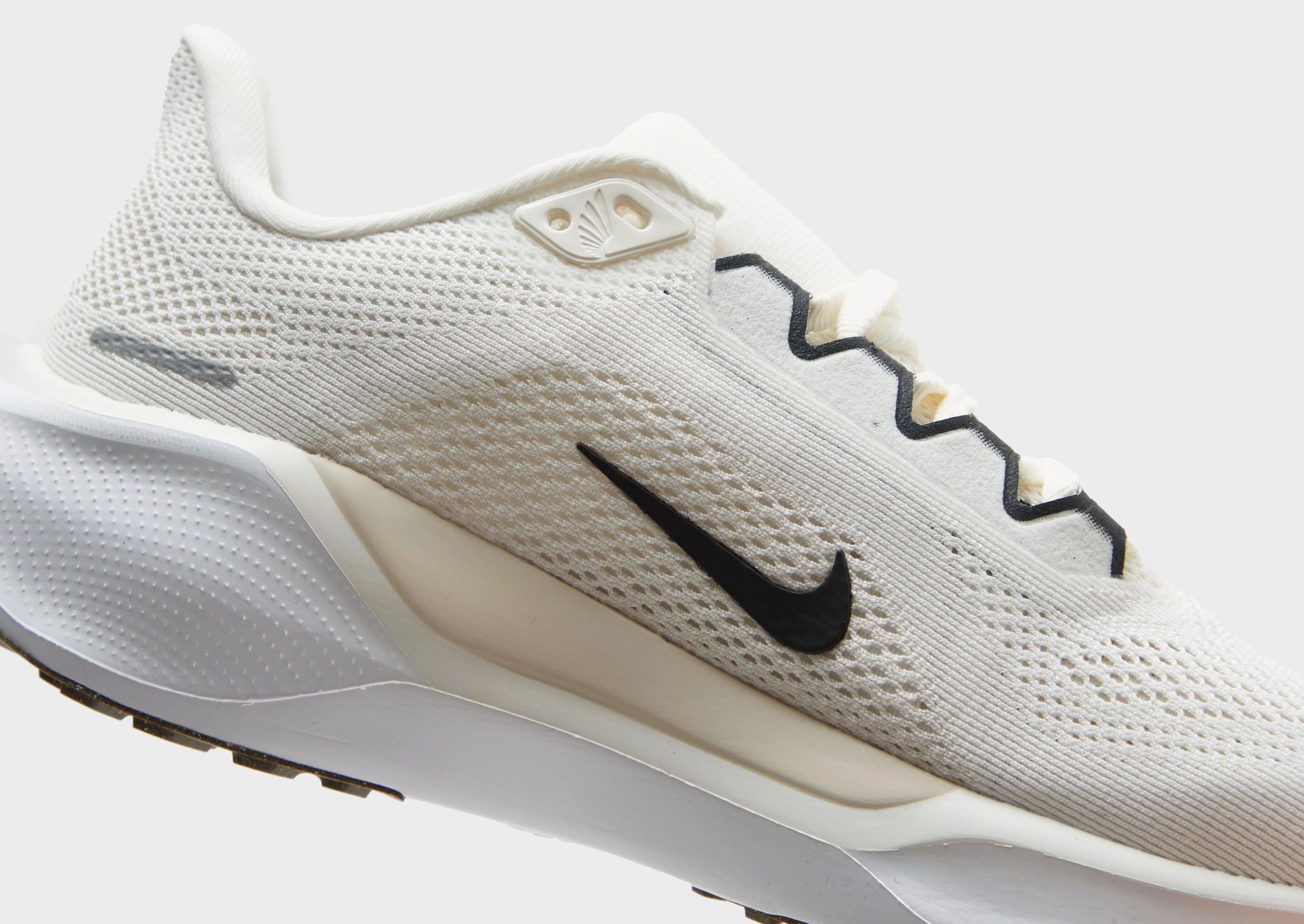 Motion Clarity, Active-Inspired, Designed To Flex, Daily Vibe, Mindful Motion, Lifestyle Engineered