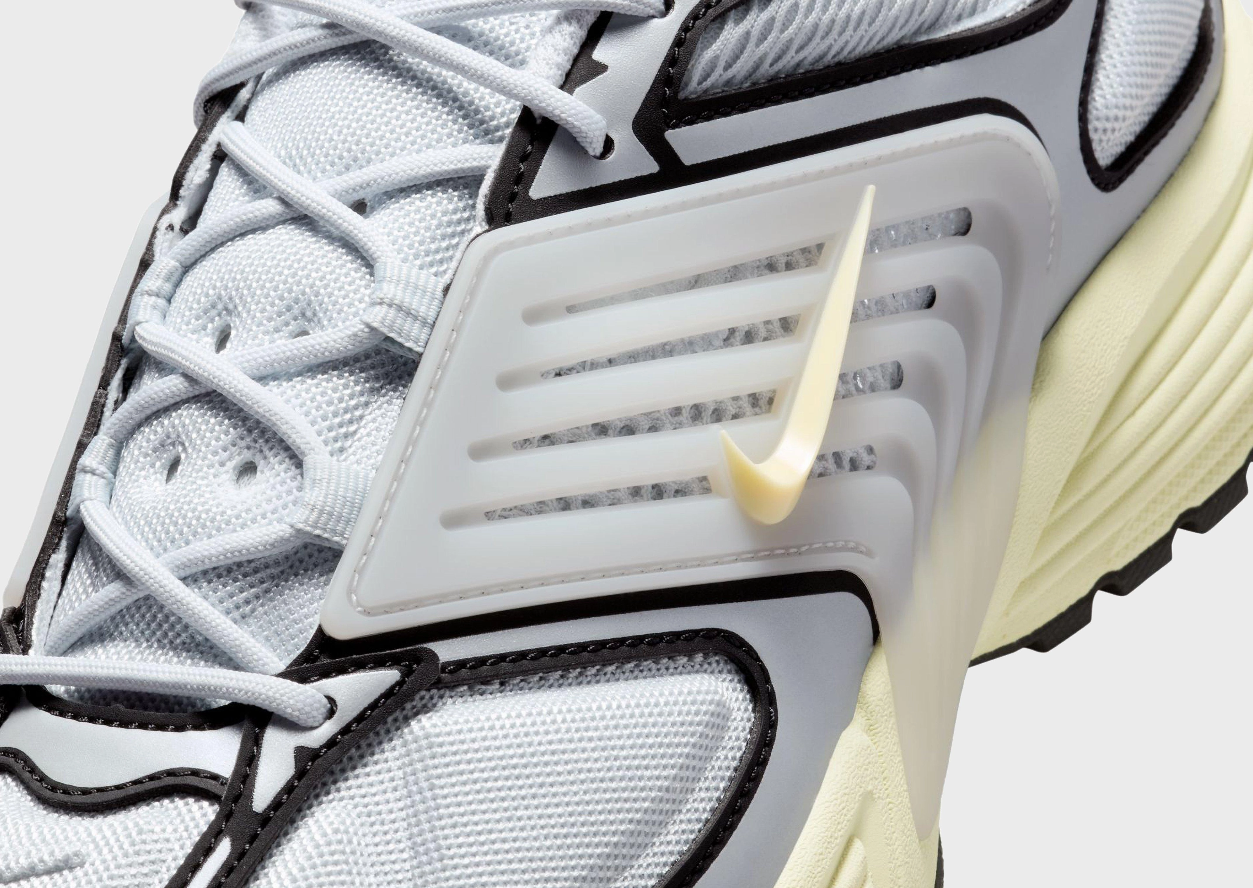 Flow In Motion, Soft Urban Core, Wear Your World, Redefined Casual, Future-Light