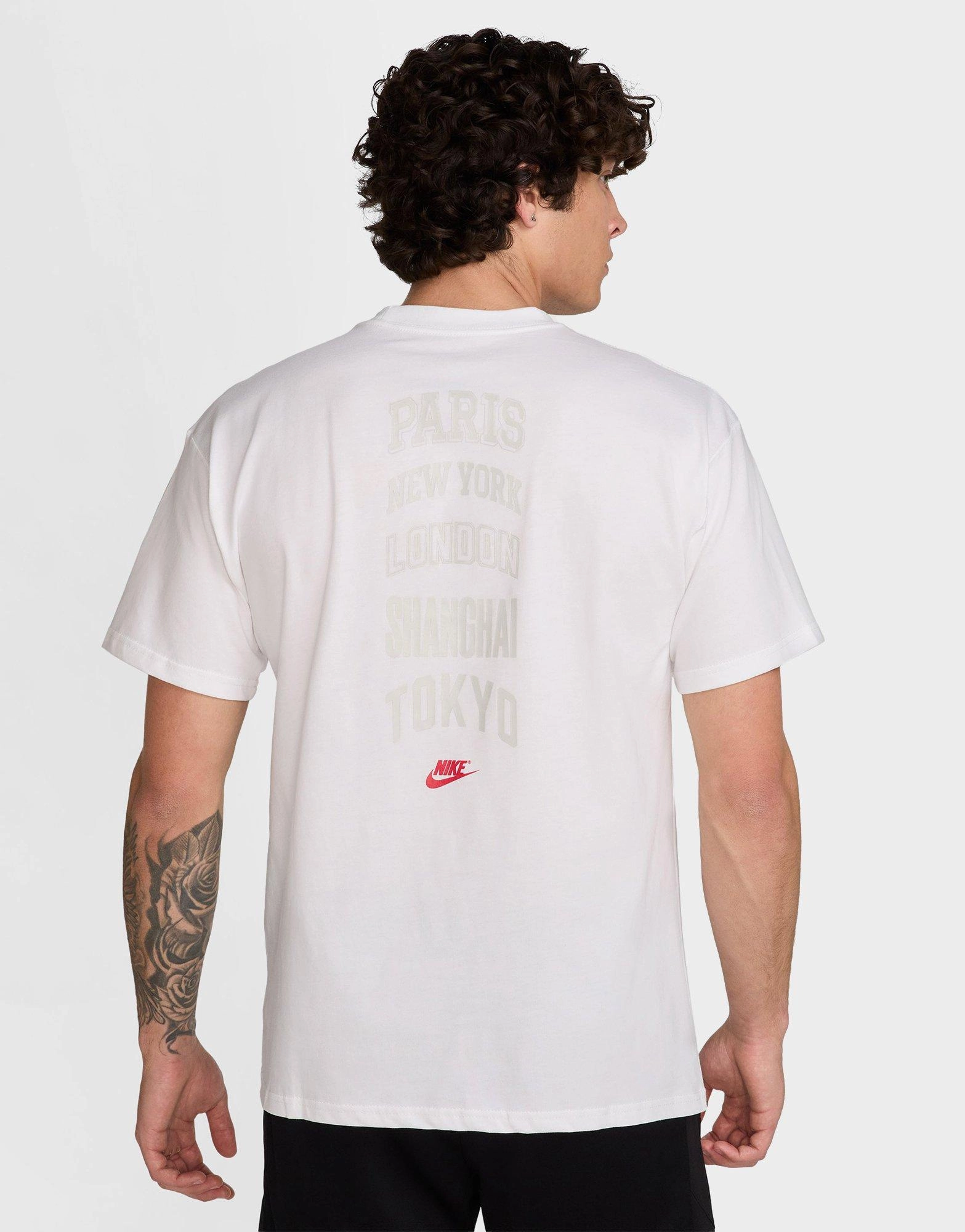 Refined Chill, Everyday Outlook, Core-Centric, Elevated Gear, Modern Momentum