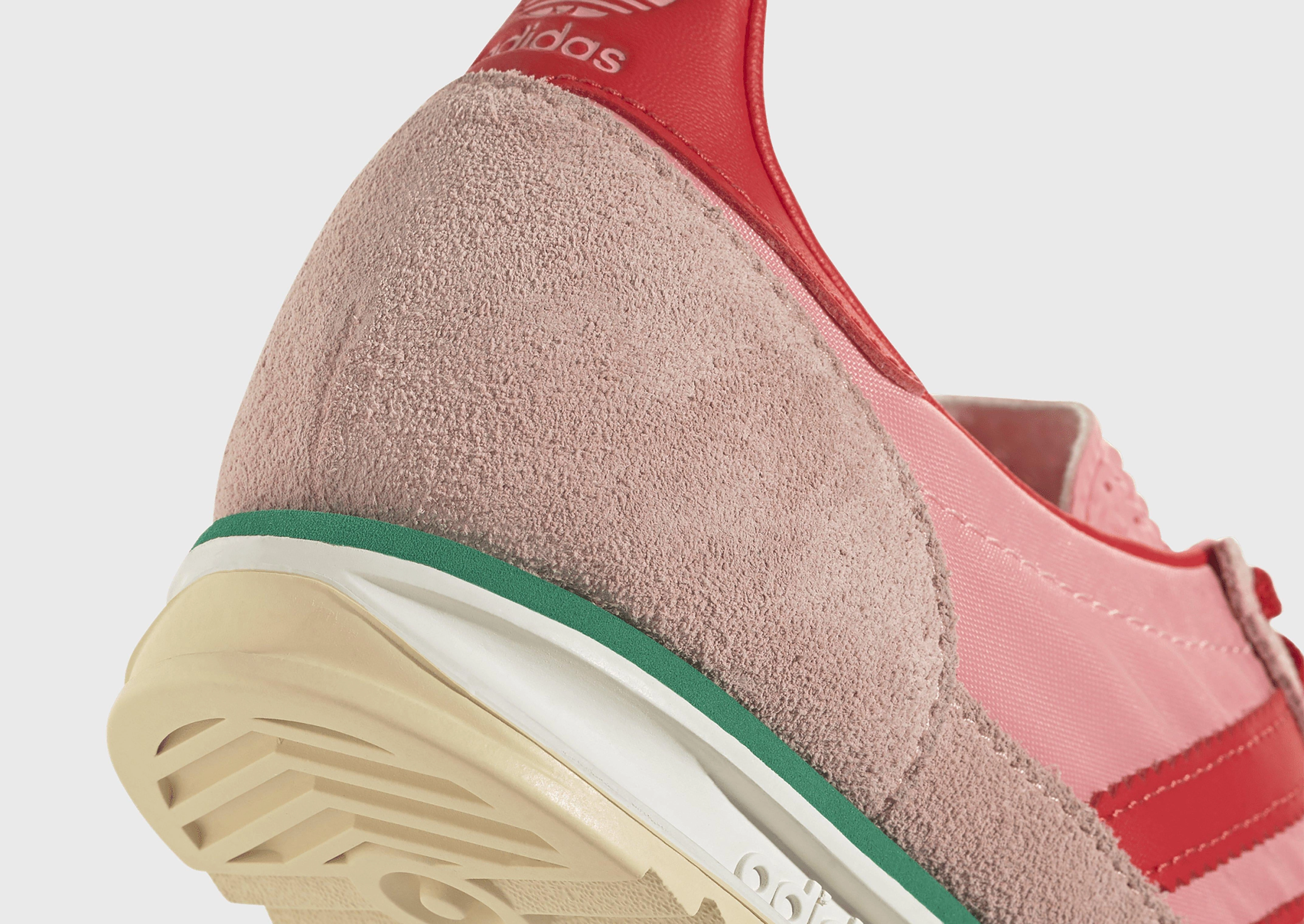 Built For Pace, Effortless Gear, Daily Build, Refined Looks, Refined Urbanism, Unisex Rhythm