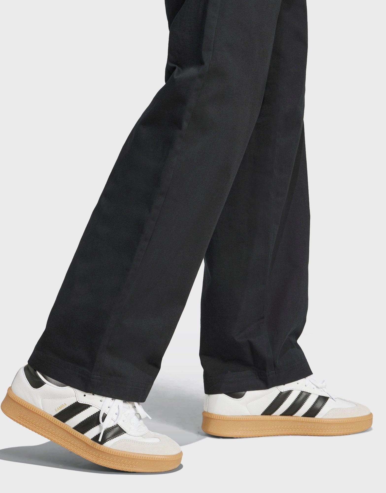Carry Your Vibe, Essential Rhythm, Go-Gear, Streamlined Life, Designed For Pace, Minimalist Edge