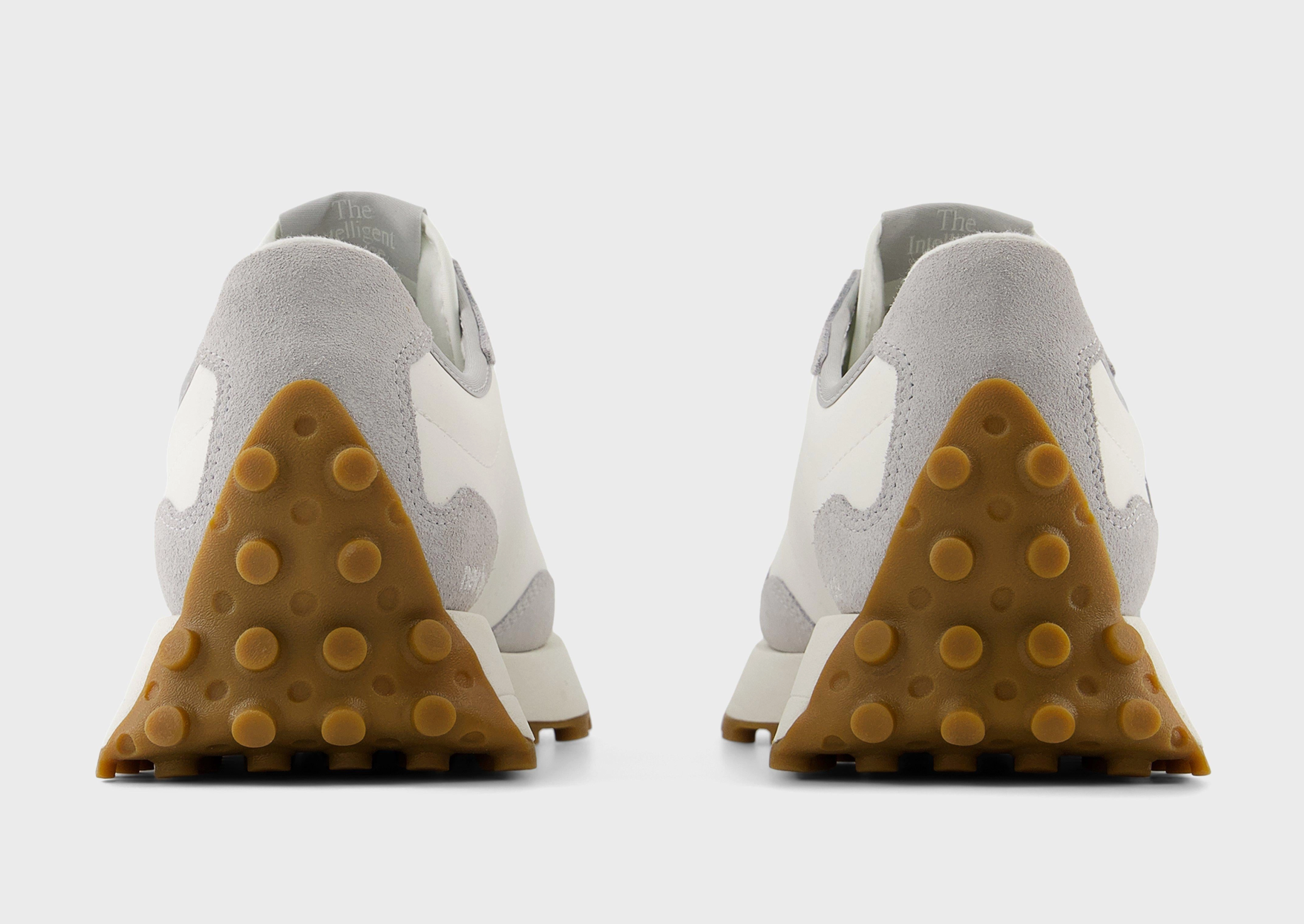 Balance Meets Style, Elevated Gear, Functional Aesthetic, Wearable Clarity, Crafted Now, Everyday Dynamism