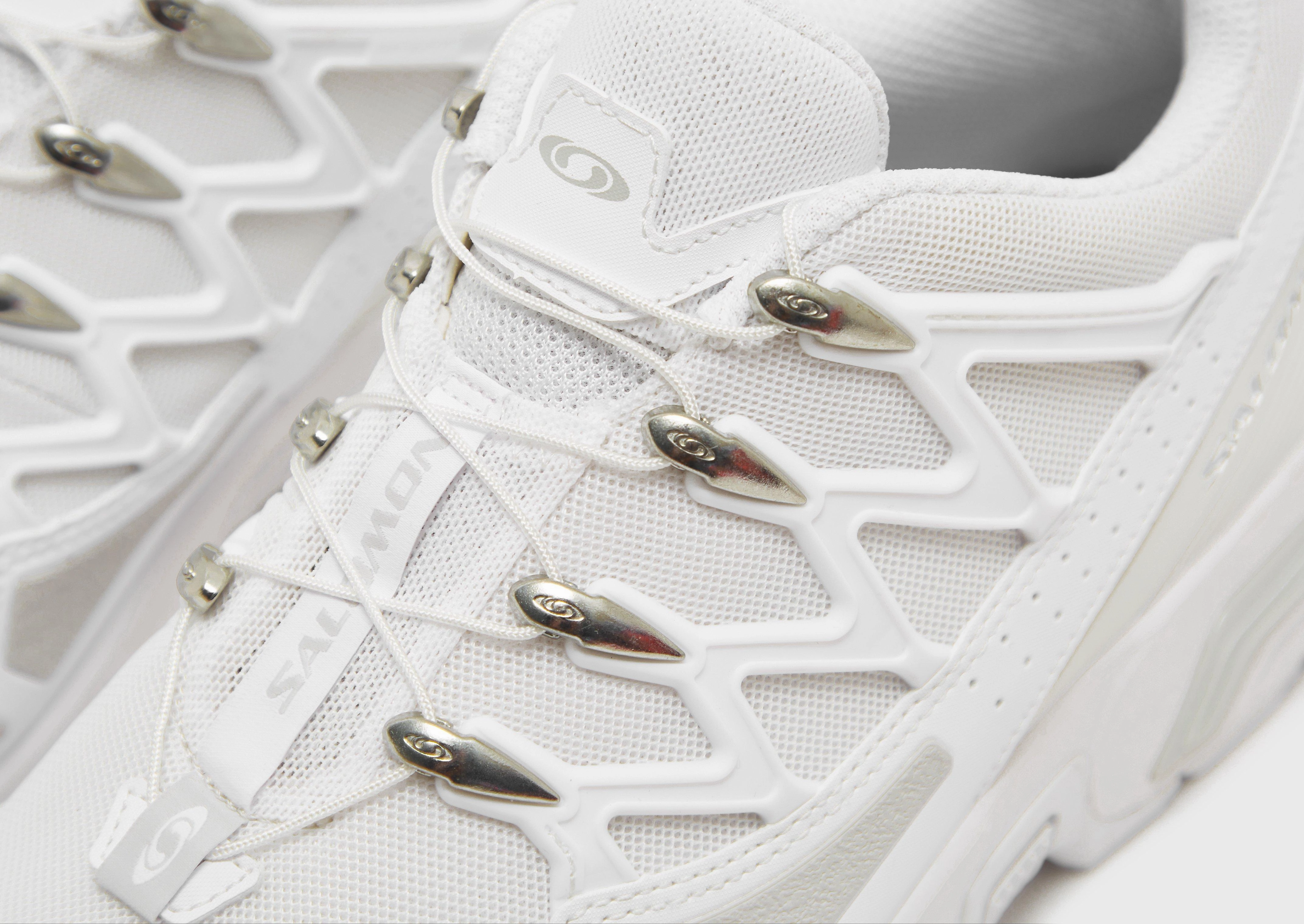Easy Essential, Clarity Wear, Curated For Motion, Urban Evolution, Clean Attitude