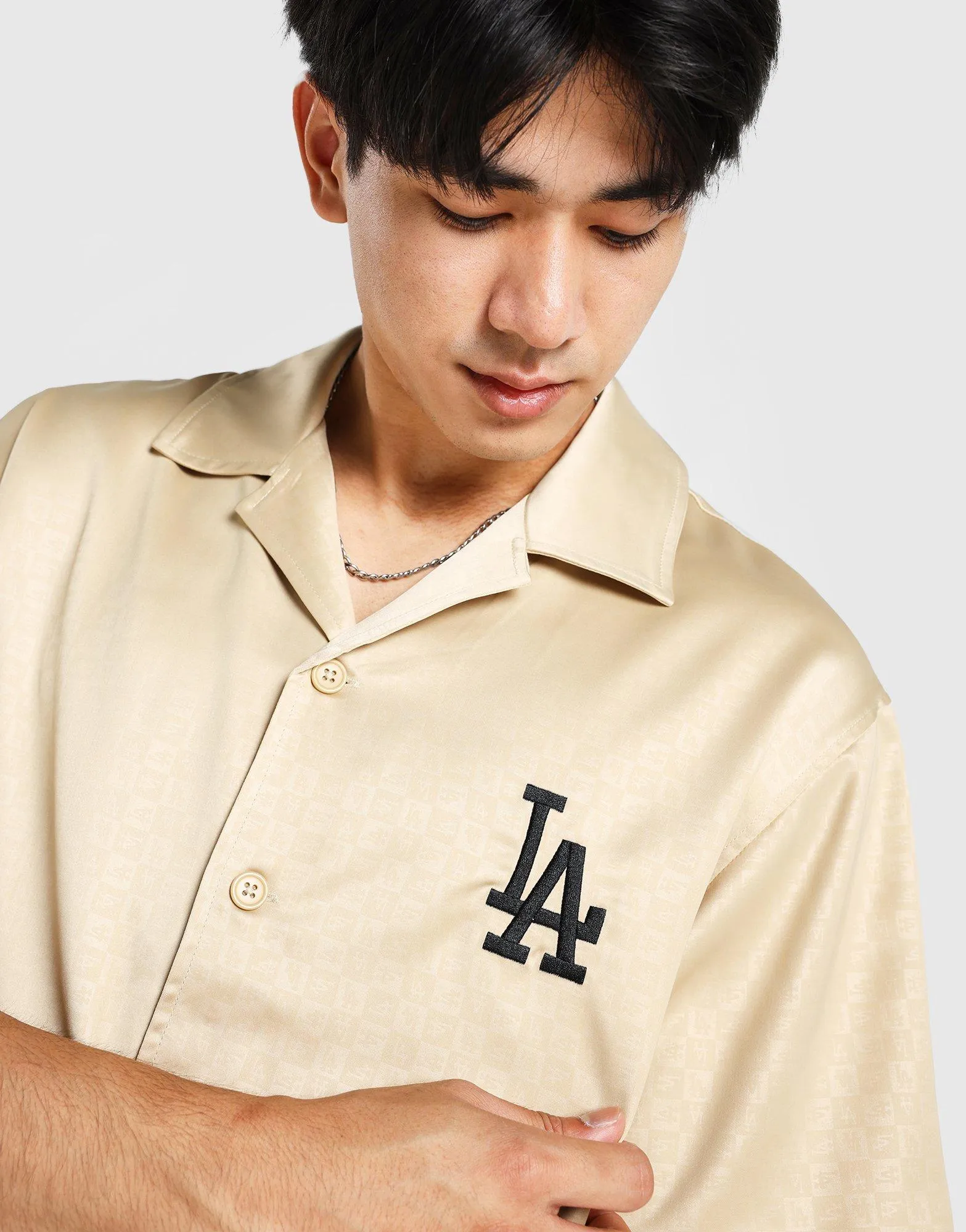 Layer Light, Soft Urban Core, Made For Rhythm, Essence Wear, Your New Core, Designed For Pace, Live Refined, Versatile Pulse