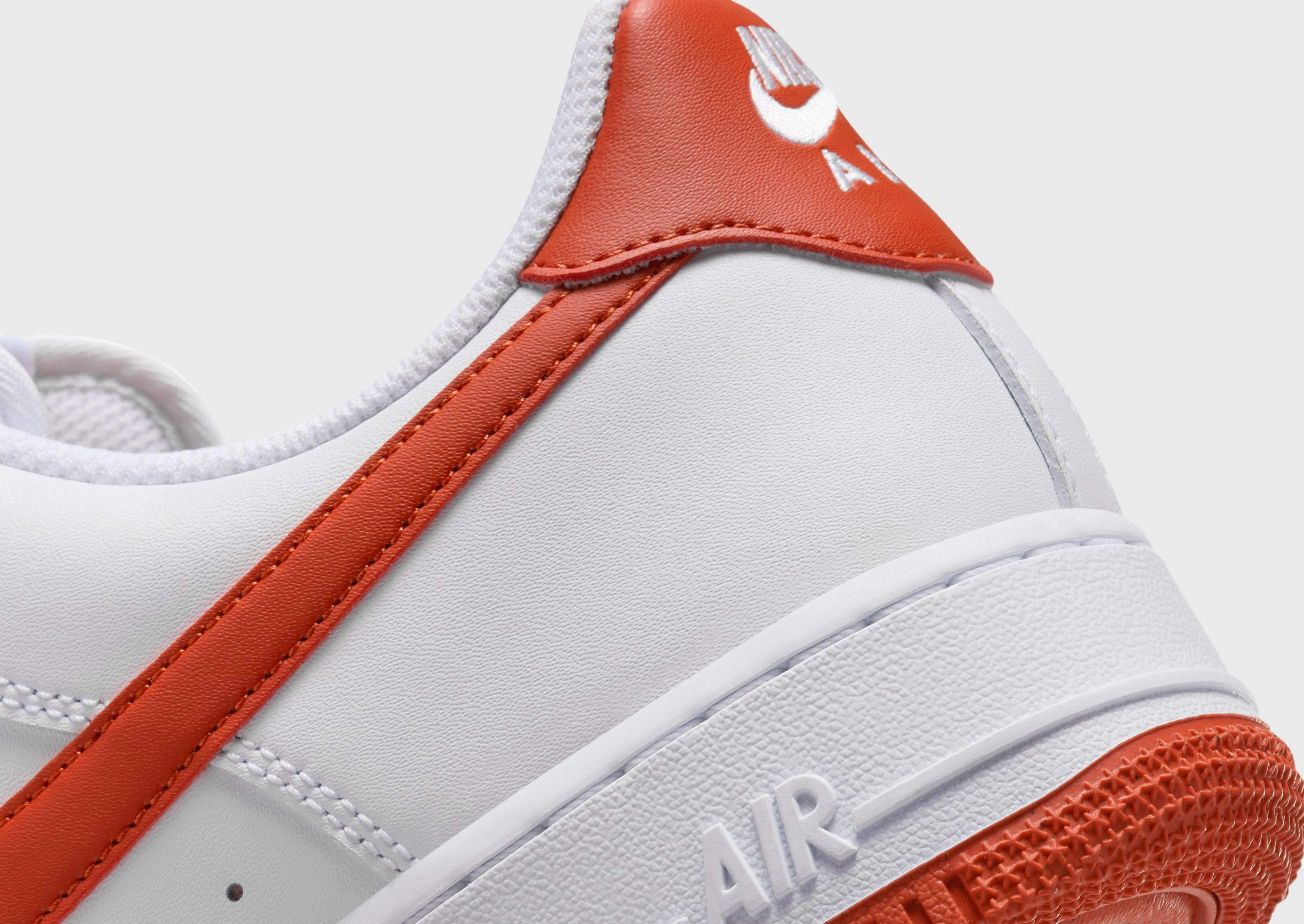 Flexible Form, Motion-Minded, Designed For Lifestyle, Cool Motion, Modern Identity