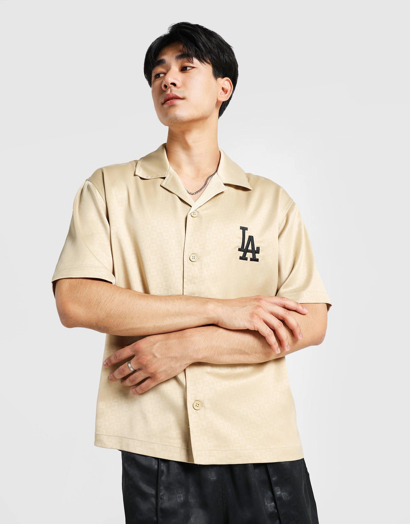 Active Living, Relaxed Motion, Simple City, Daily Essentials, Seasonless Design