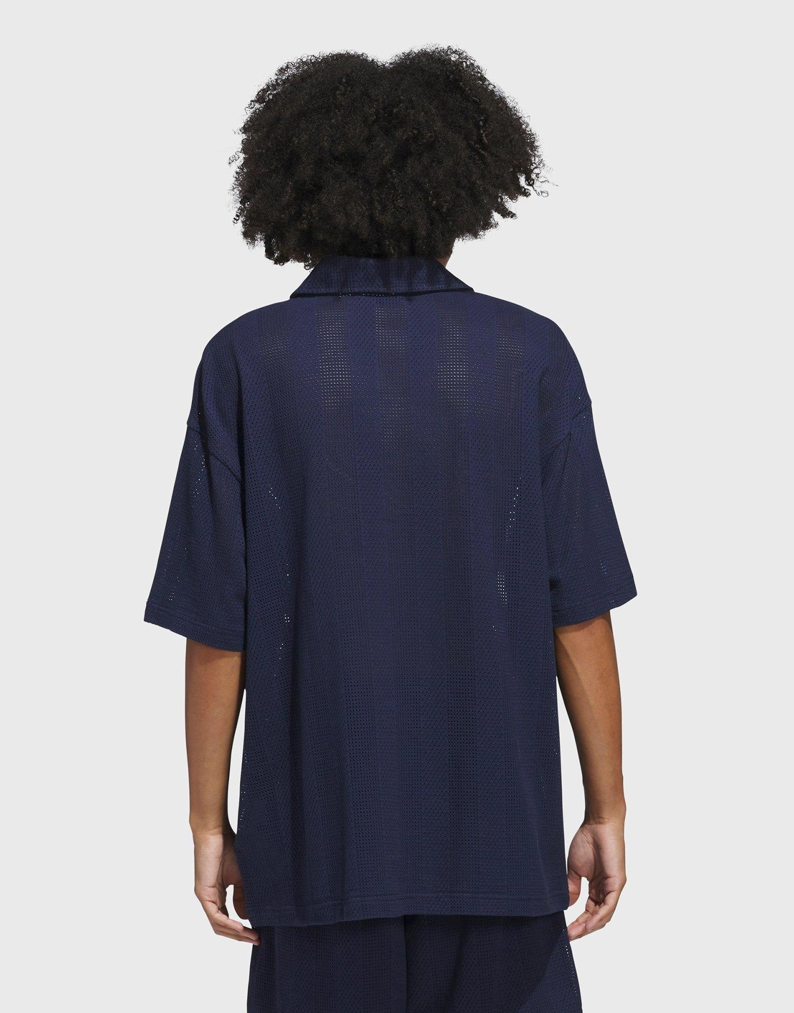 Laid-Back Luxe, Go-Anywhere Style, Pure Urban, Day-To-Night Fit, Adapt-Fit Gear, Layer With Ease, Quiet Statement