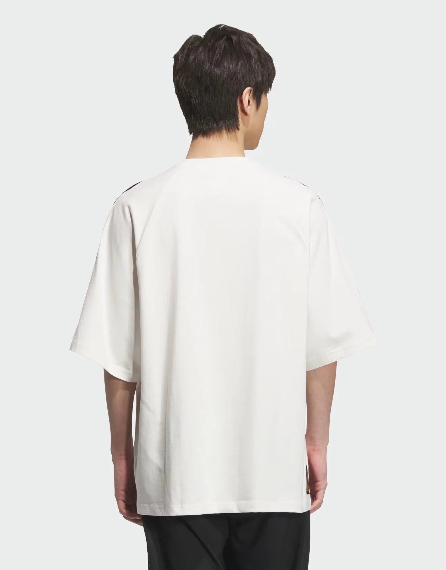 Calm Layers, Layered Living, Modern Tone, Curated Looks, Curated For Motion