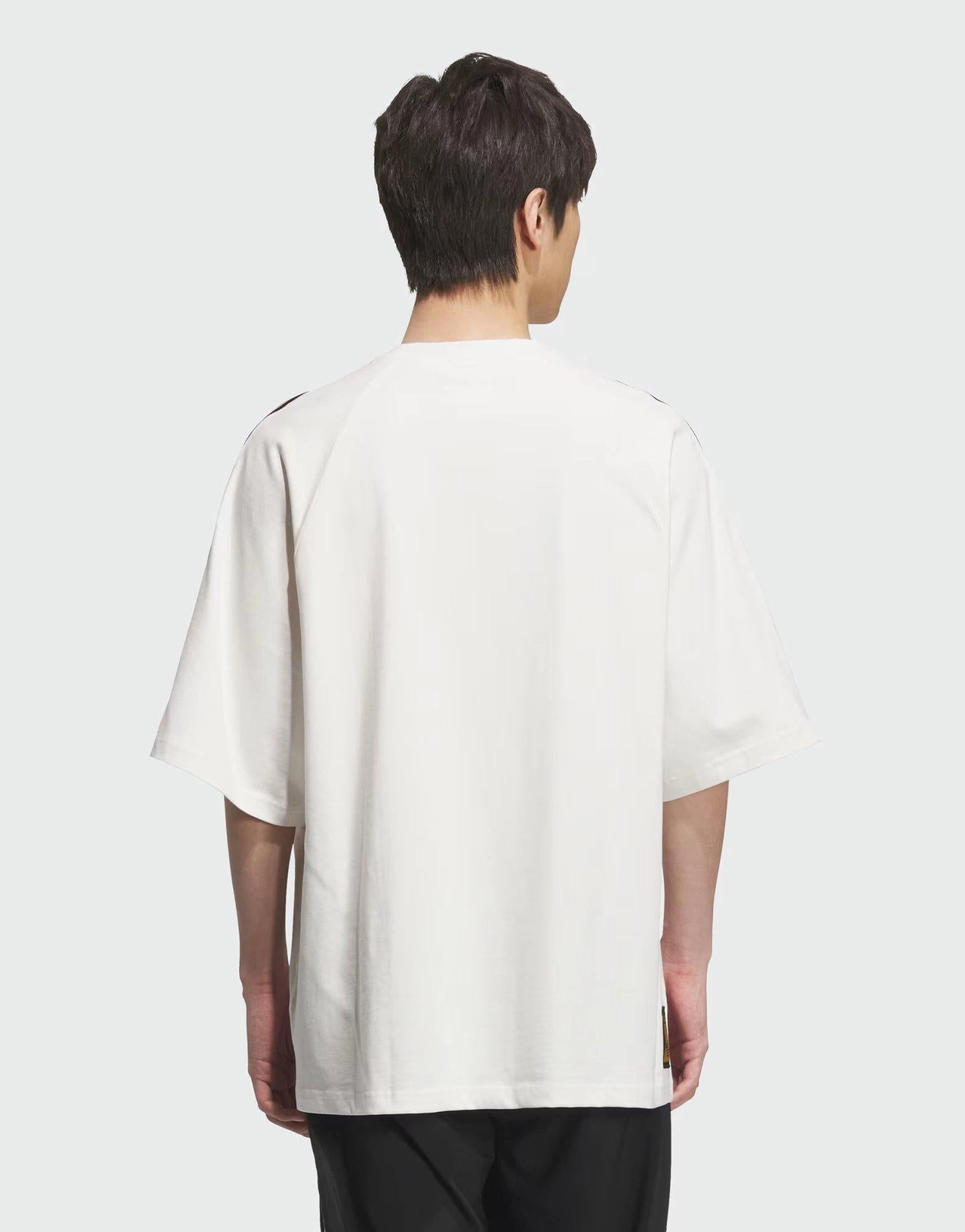 Everyday Dynamism, Express Yourself, Future-Neutral, Core Aesthetic, Essentials, Upgraded, Life, Simplified, Comfort-Driven